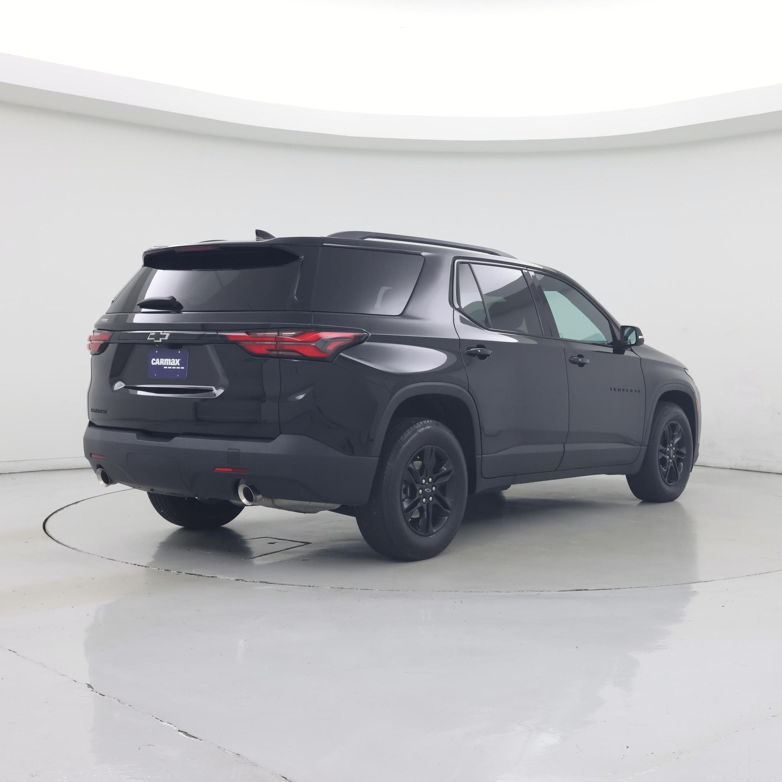 Thumbnail: 2023 Chevrolet Traverse - 8