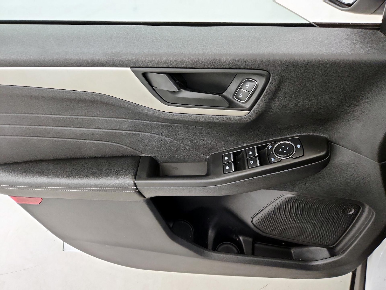 2022 Ford Escape SE - Photo 13