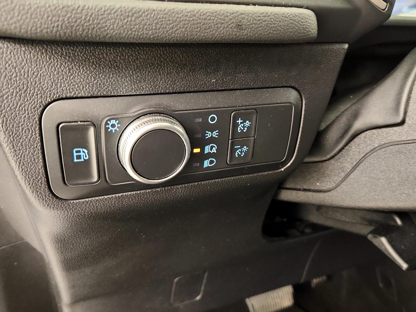 2022 Ford Escape SE - Photo 14