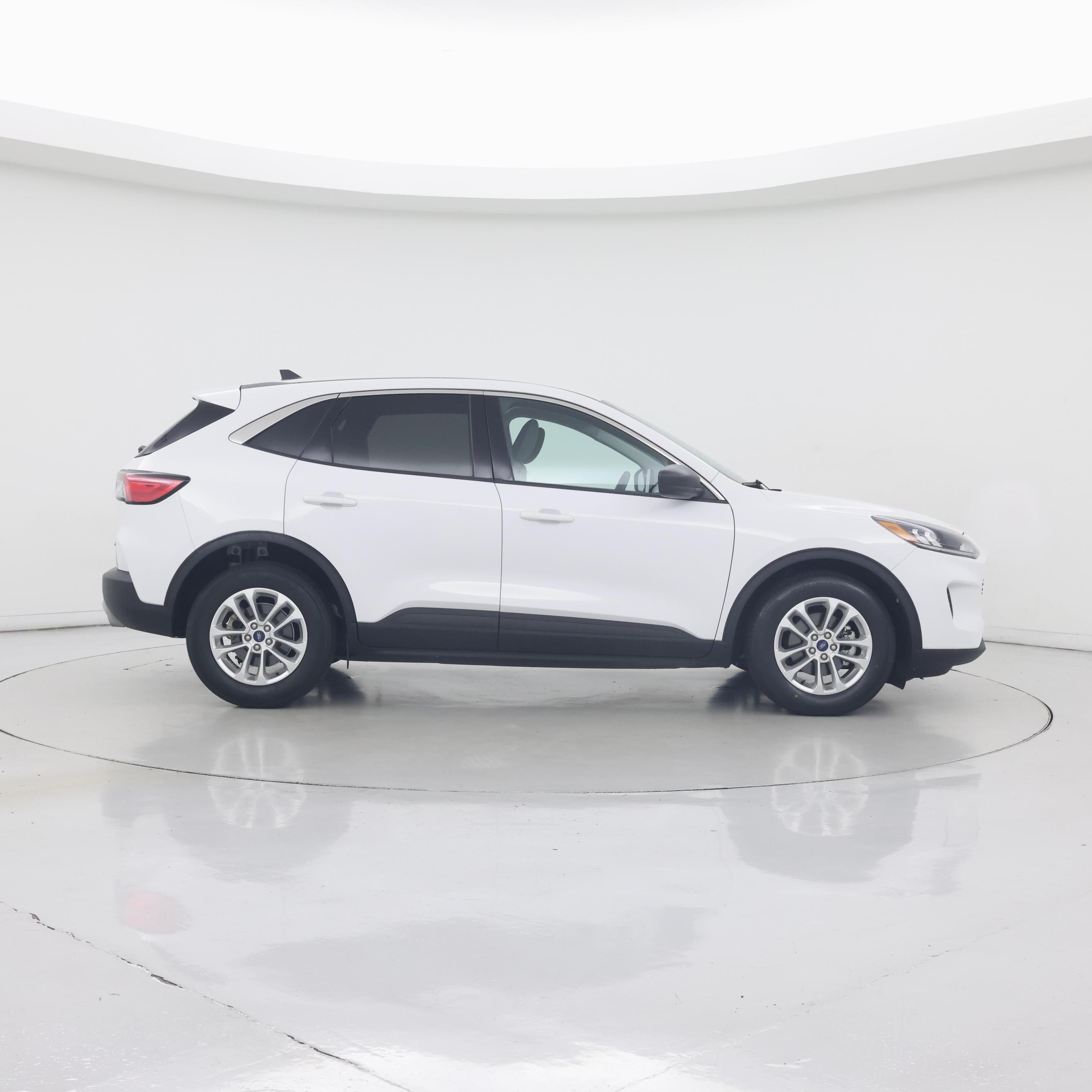 Thumbnail: 2022 Ford Escape - 7