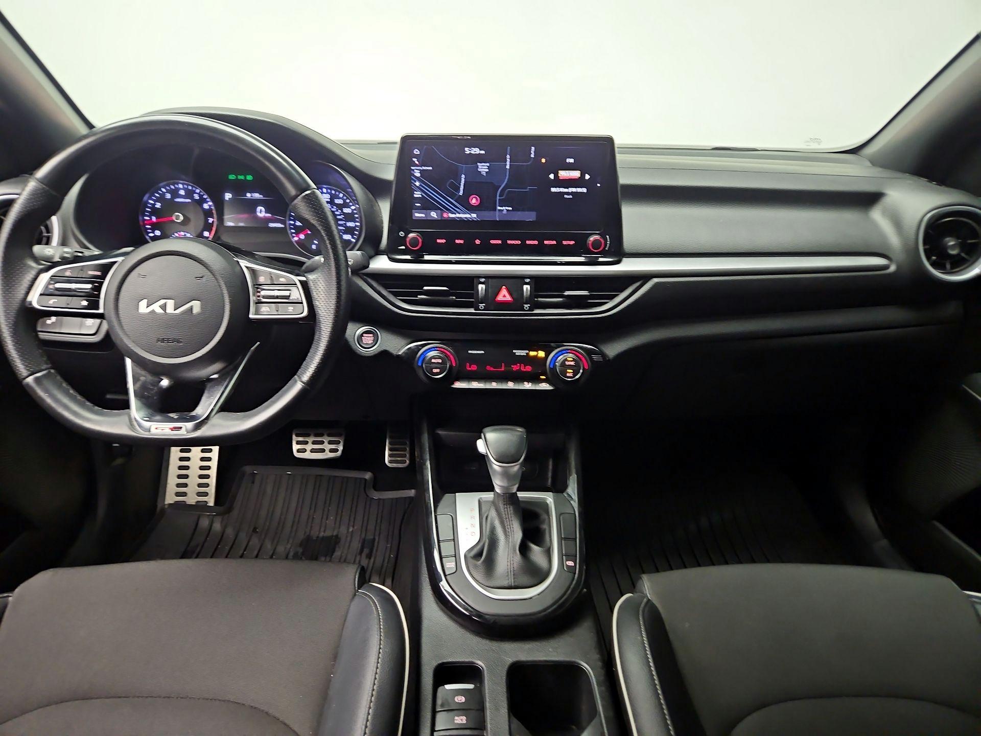 Thumbnail: 2024 Kia Forte - 9