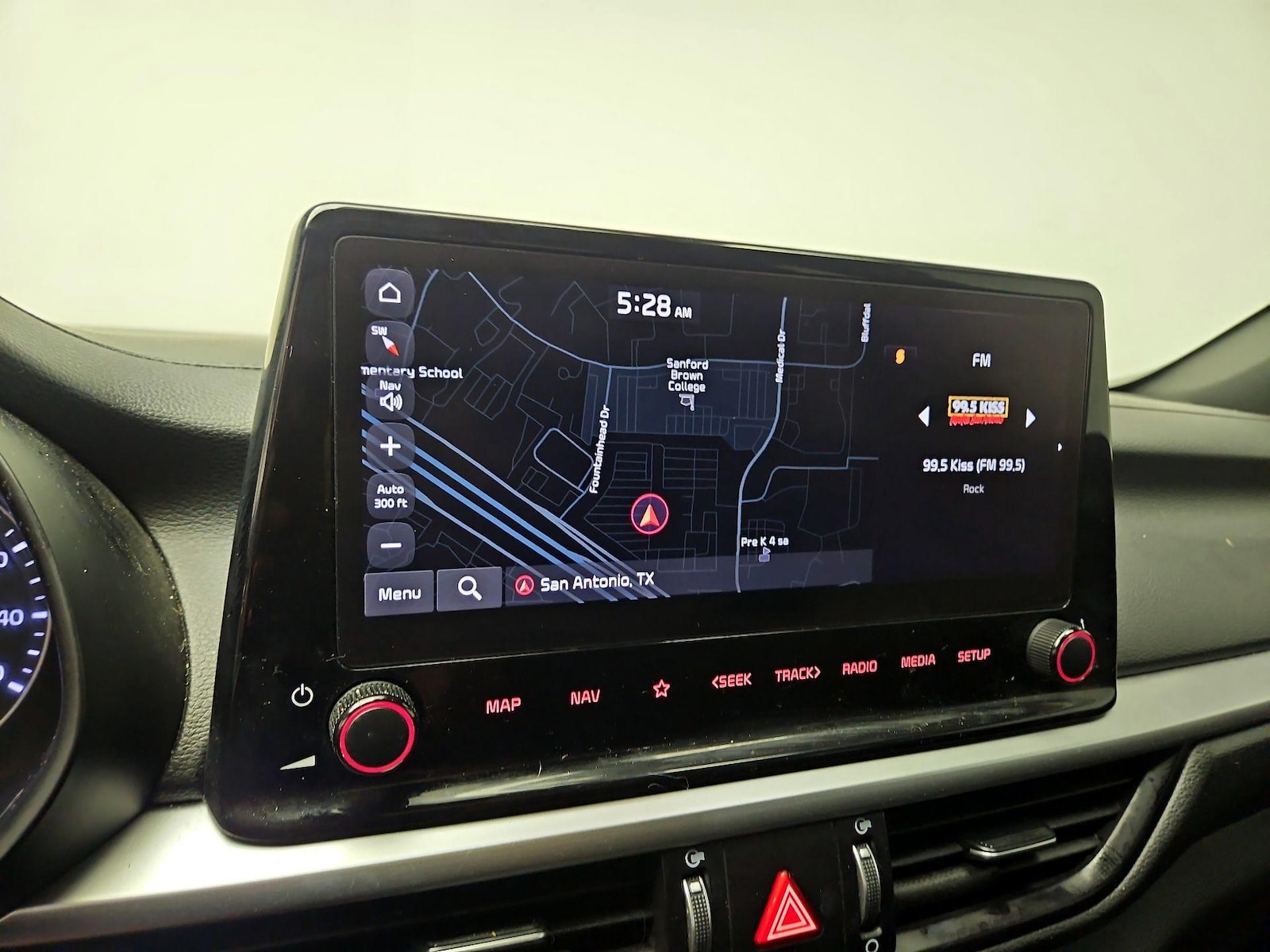 2024 Kia Forte GT-Line - Photo 15