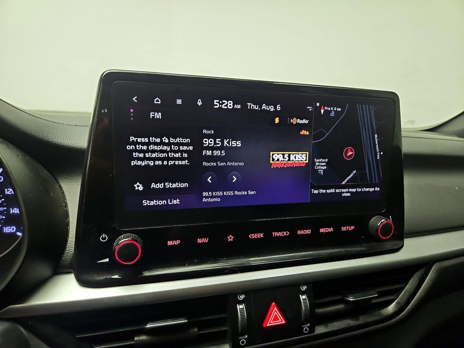 2024 Kia Forte GT-Line - Photo 17