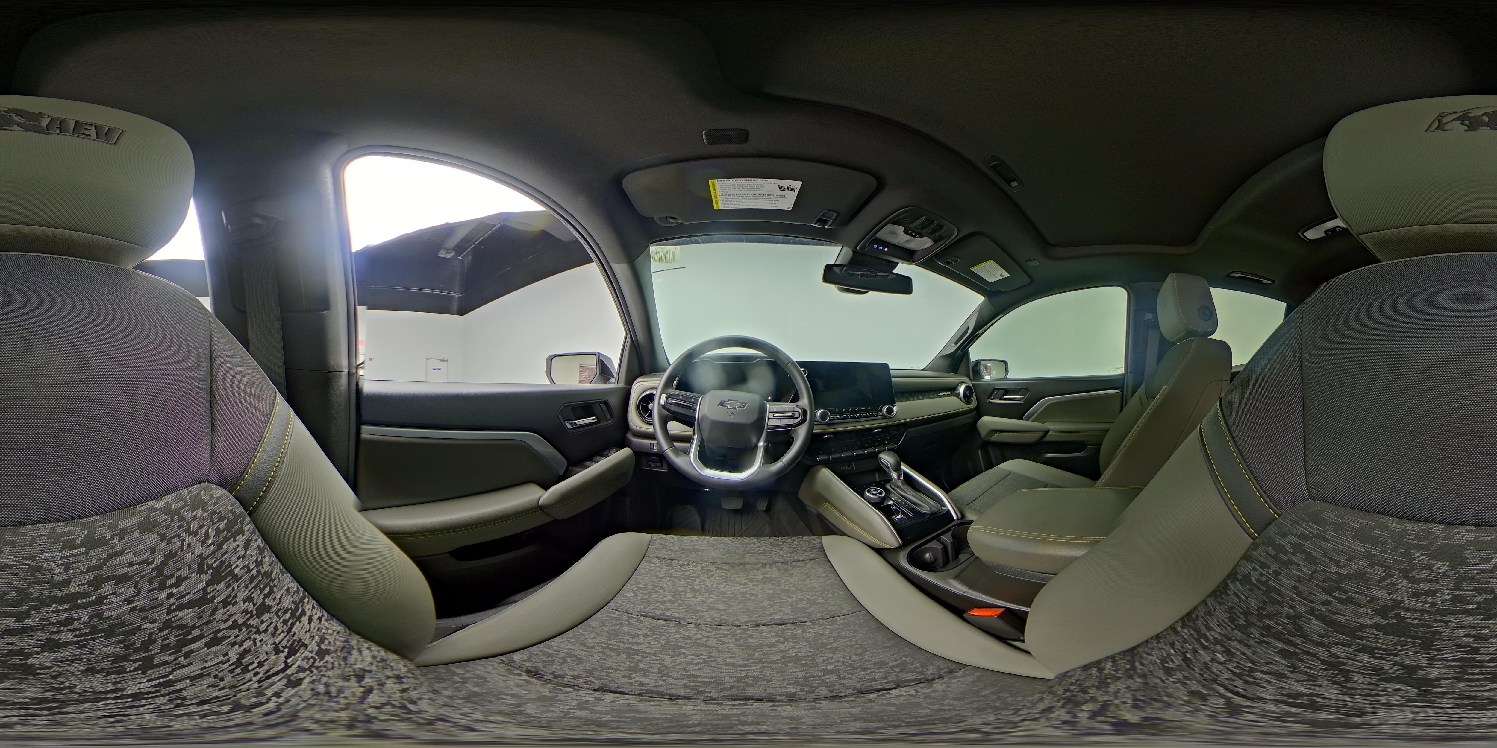 2024 Chevrolet Colorado ZR2 - Photo 28