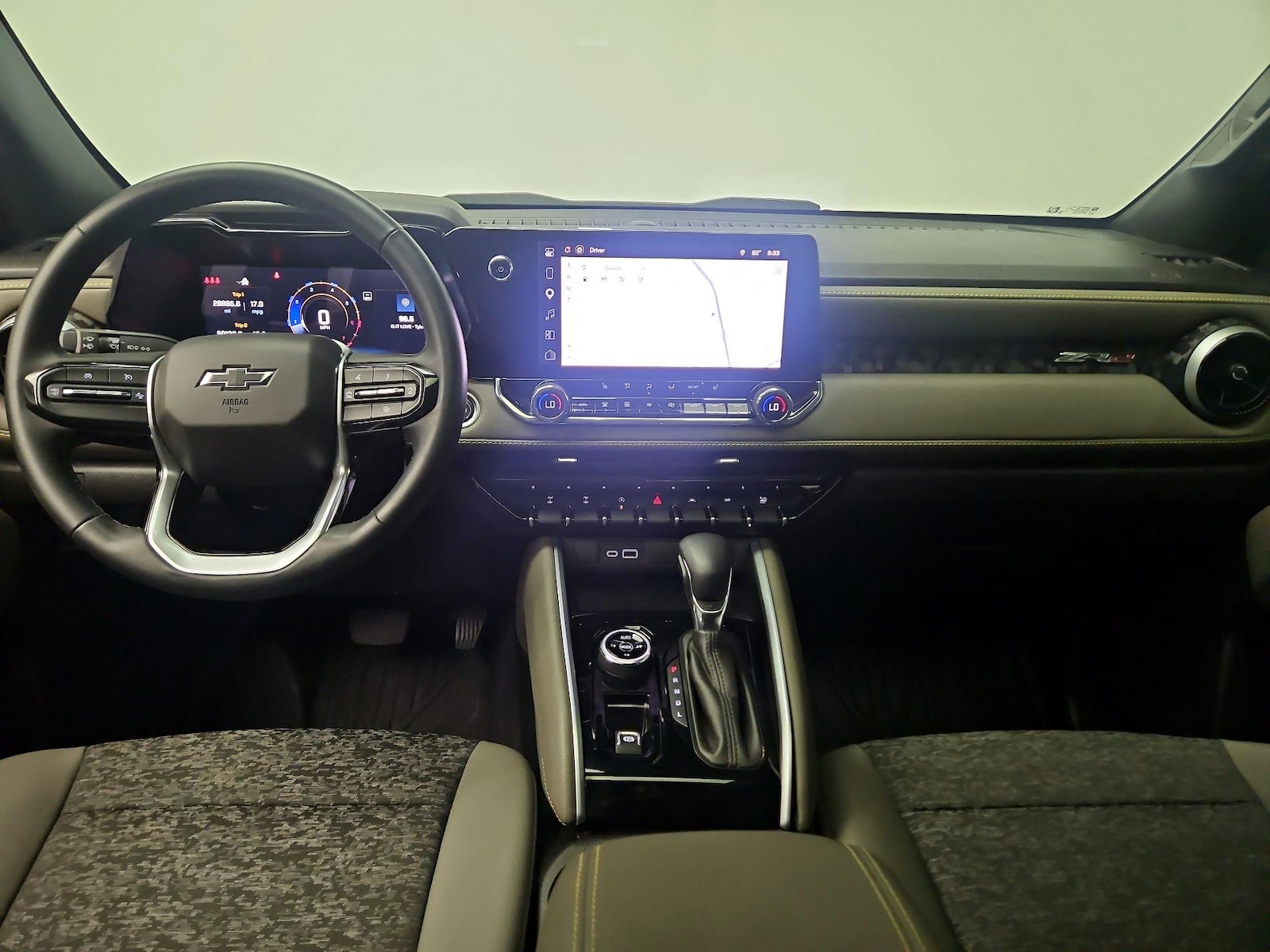 2024 Chevrolet Colorado ZR2 - Photo 10