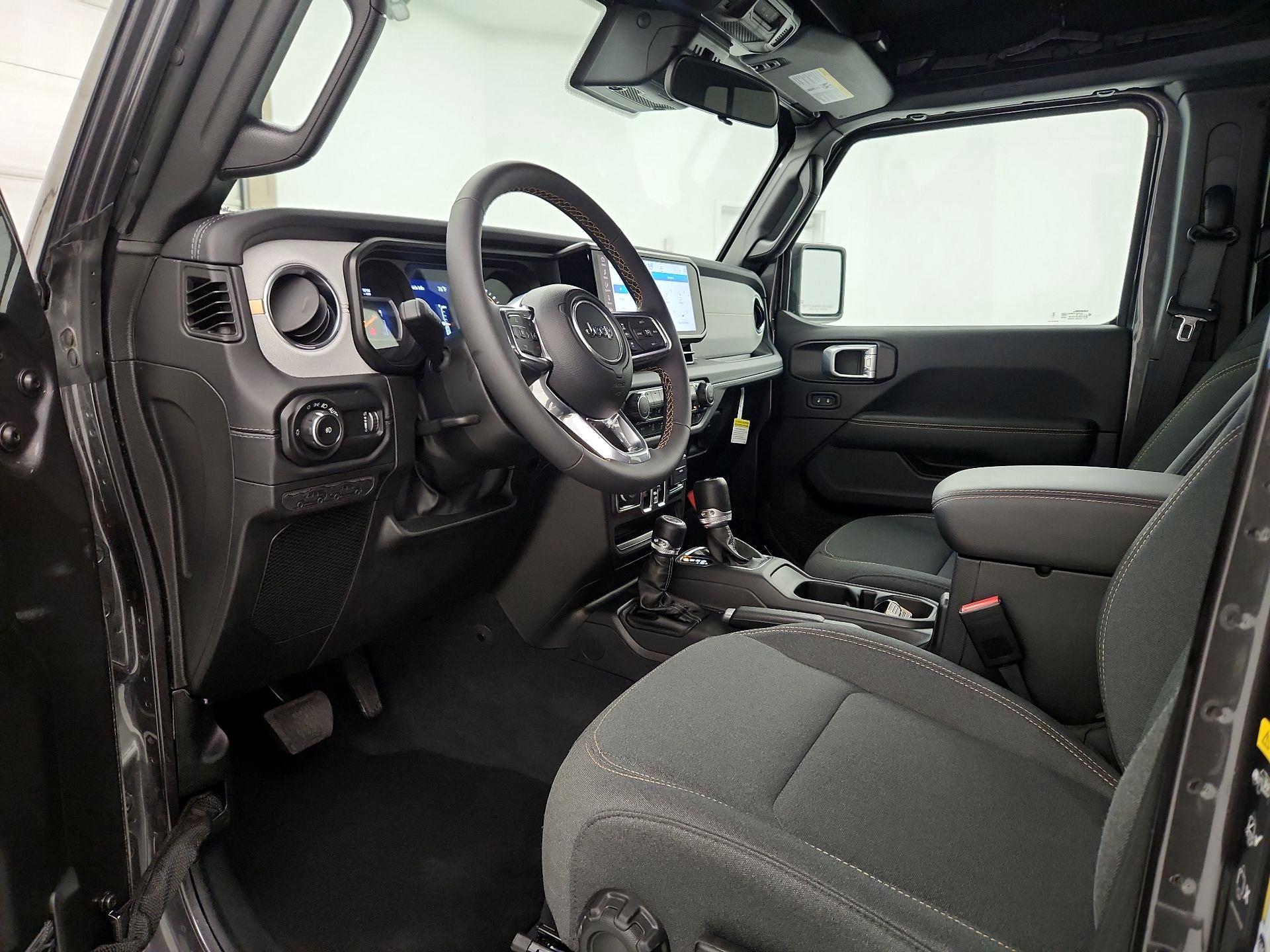 Thumbnail: 2024 Jeep Wrangler - 11