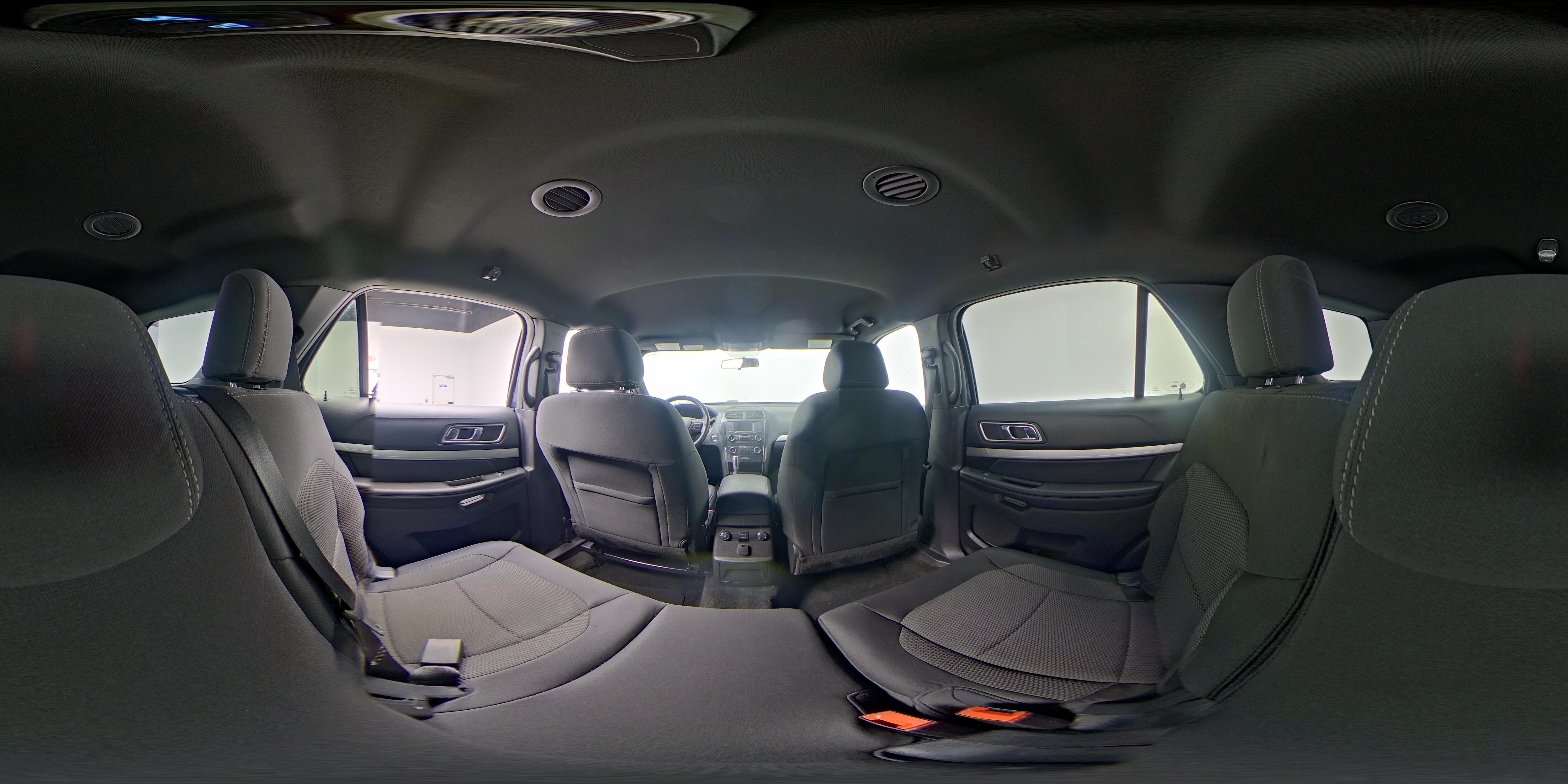 2017 Ford Explorer XLT - Photo 26