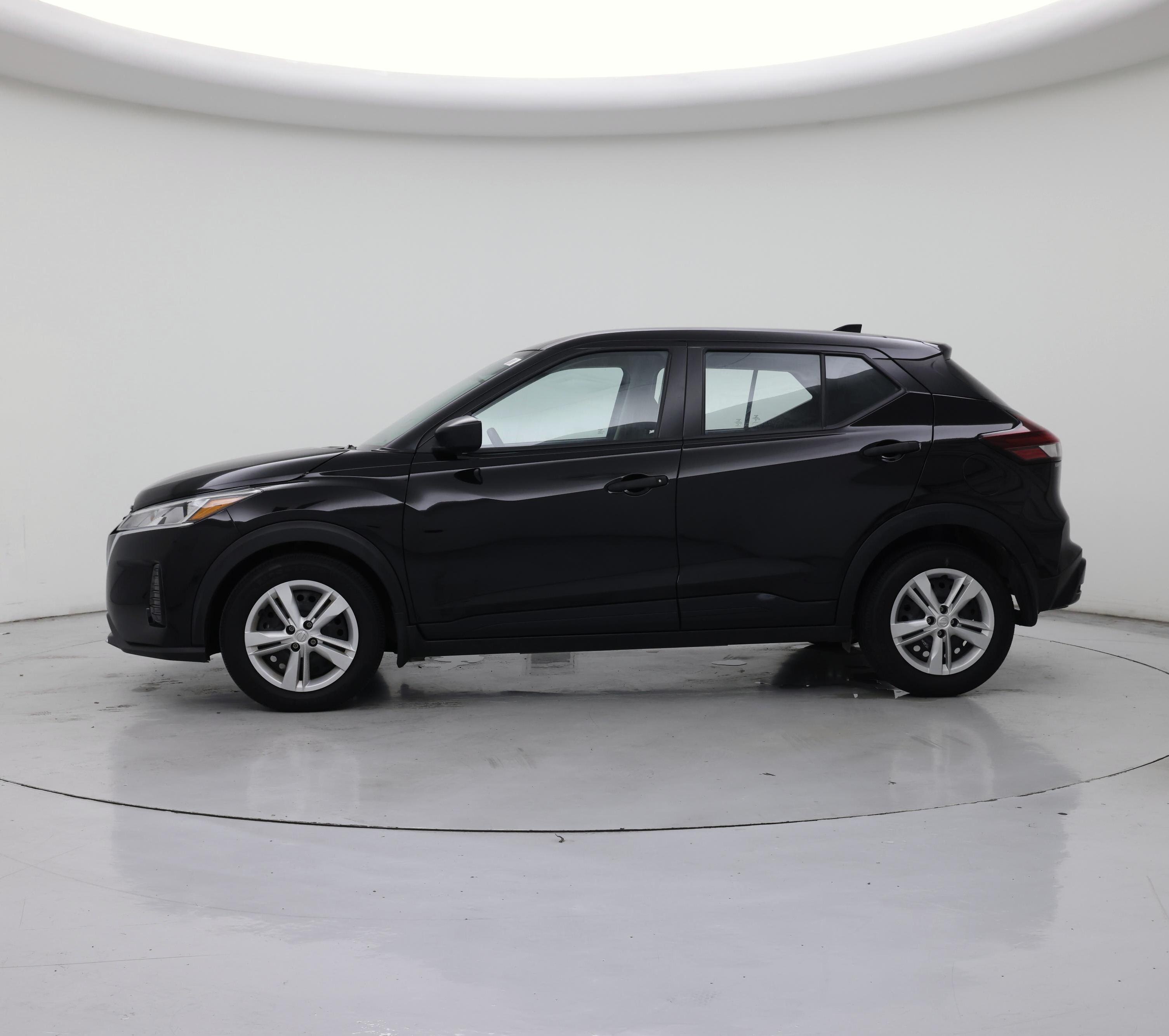 Thumbnail: 2024 Nissan Kicks - 3
