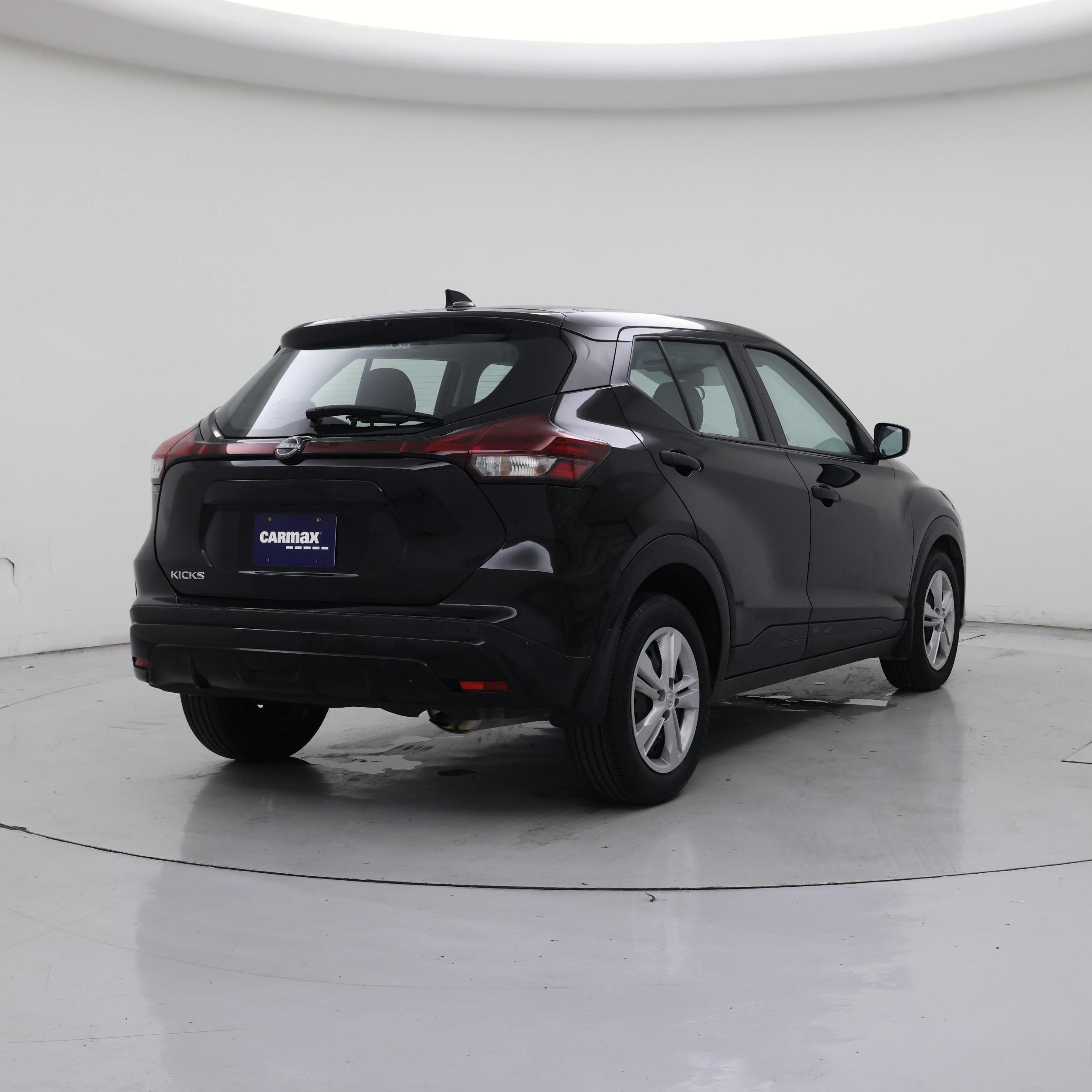 Thumbnail: 2024 Nissan Kicks - 8