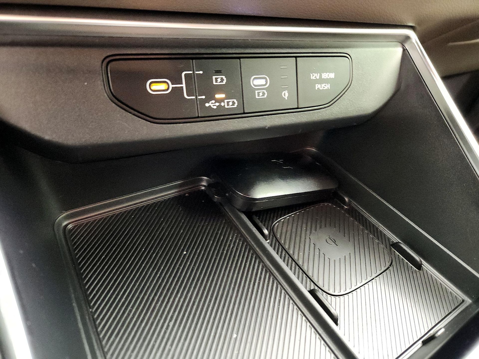 2026 Kia Carnival EX - Photo 20