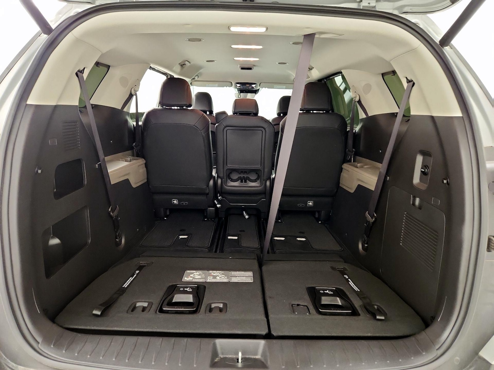 2026 Kia Carnival EX - Photo 24