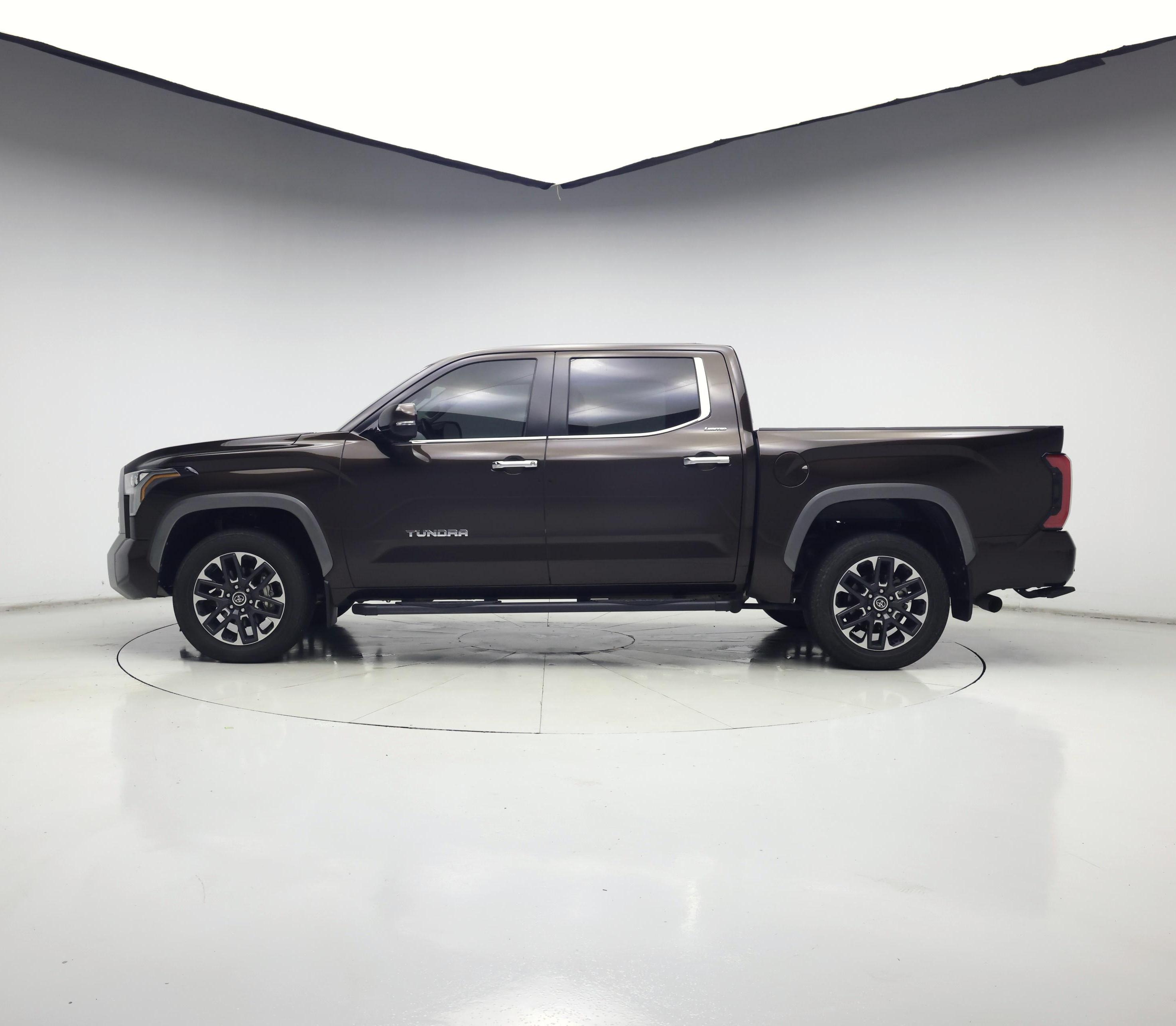Thumbnail: 2024 Toyota Tundra - 3