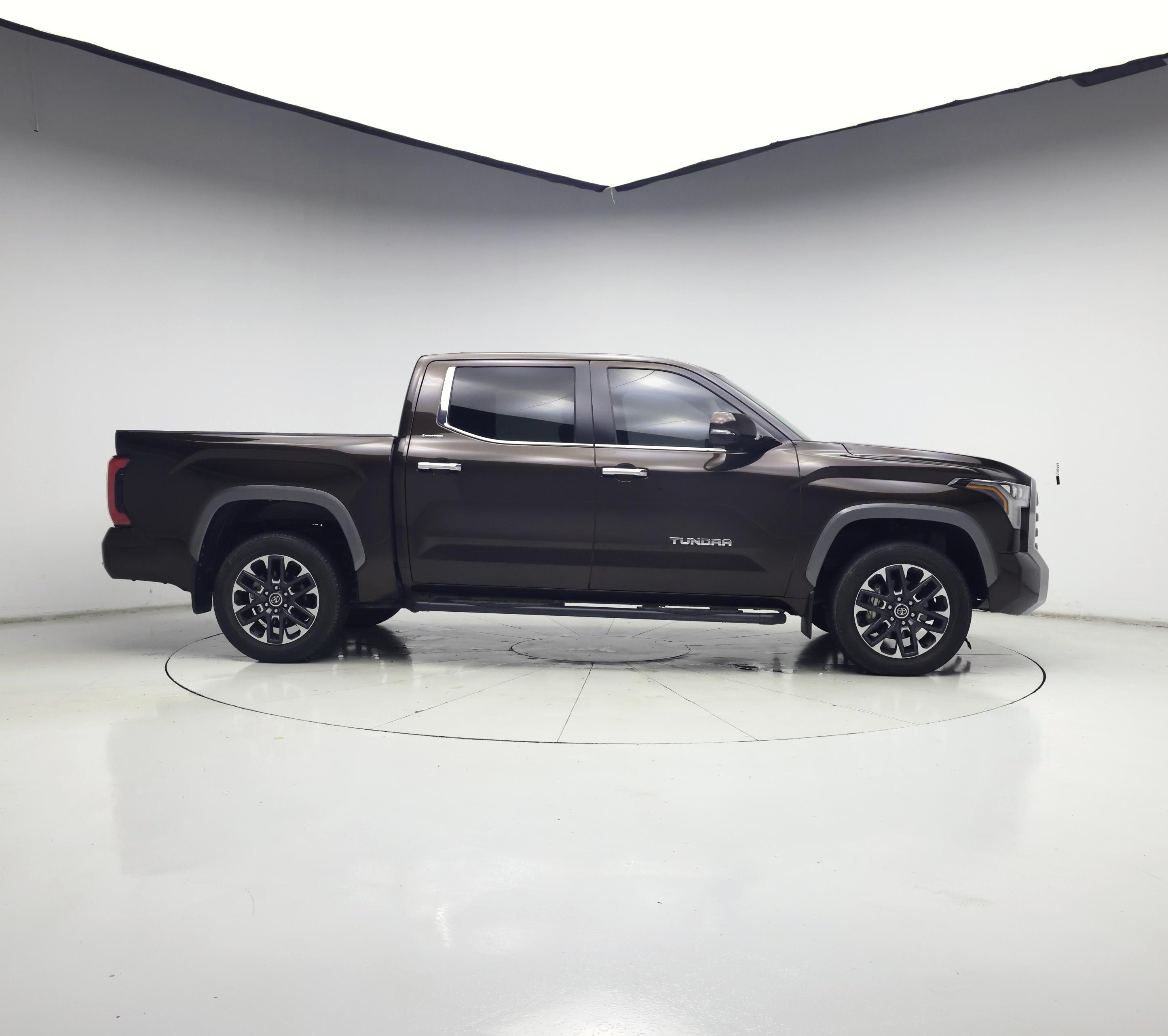 Thumbnail: 2024 Toyota Tundra - 7
