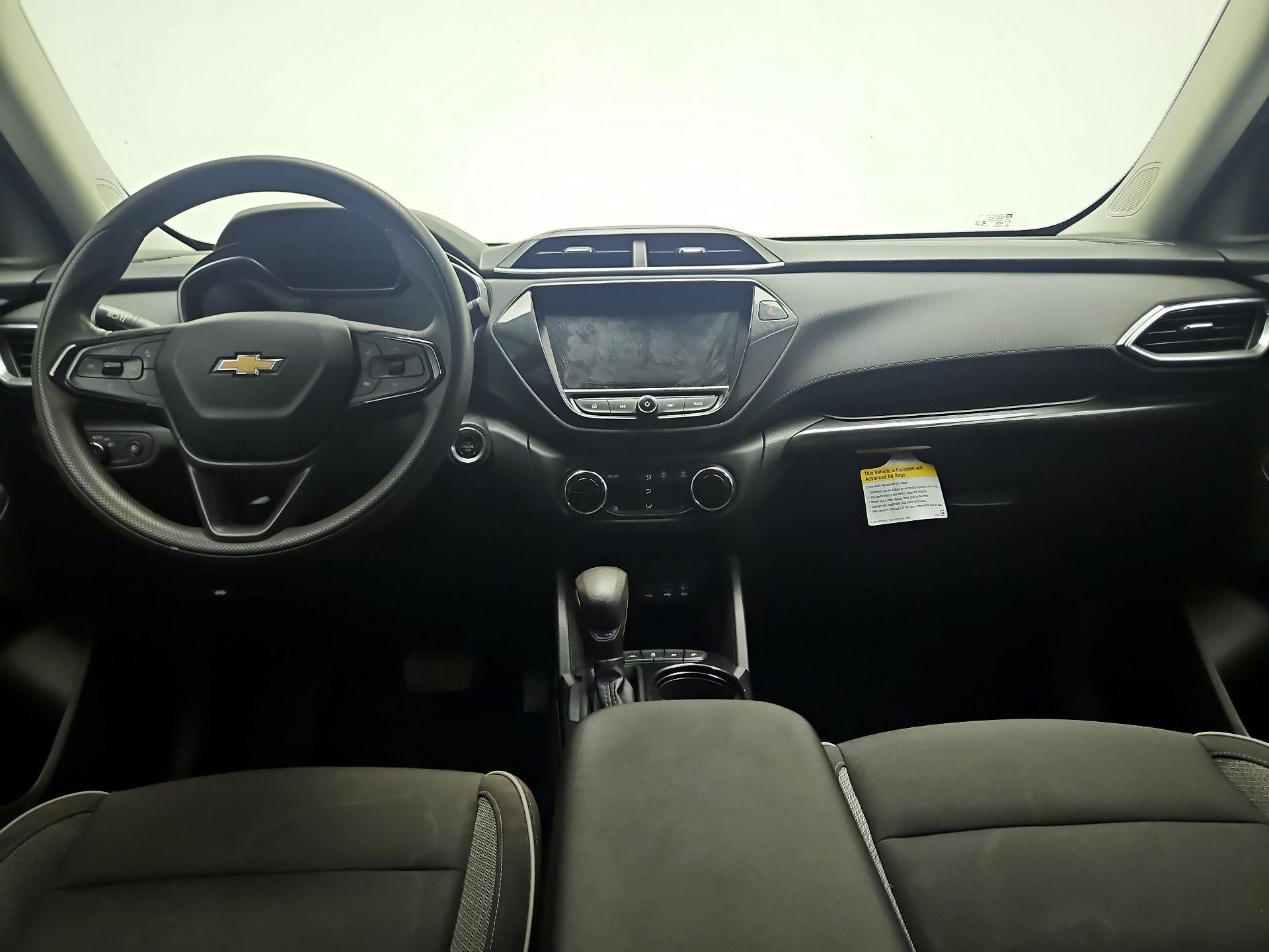 Thumbnail: 2022 Chevrolet TrailBlazer - 9