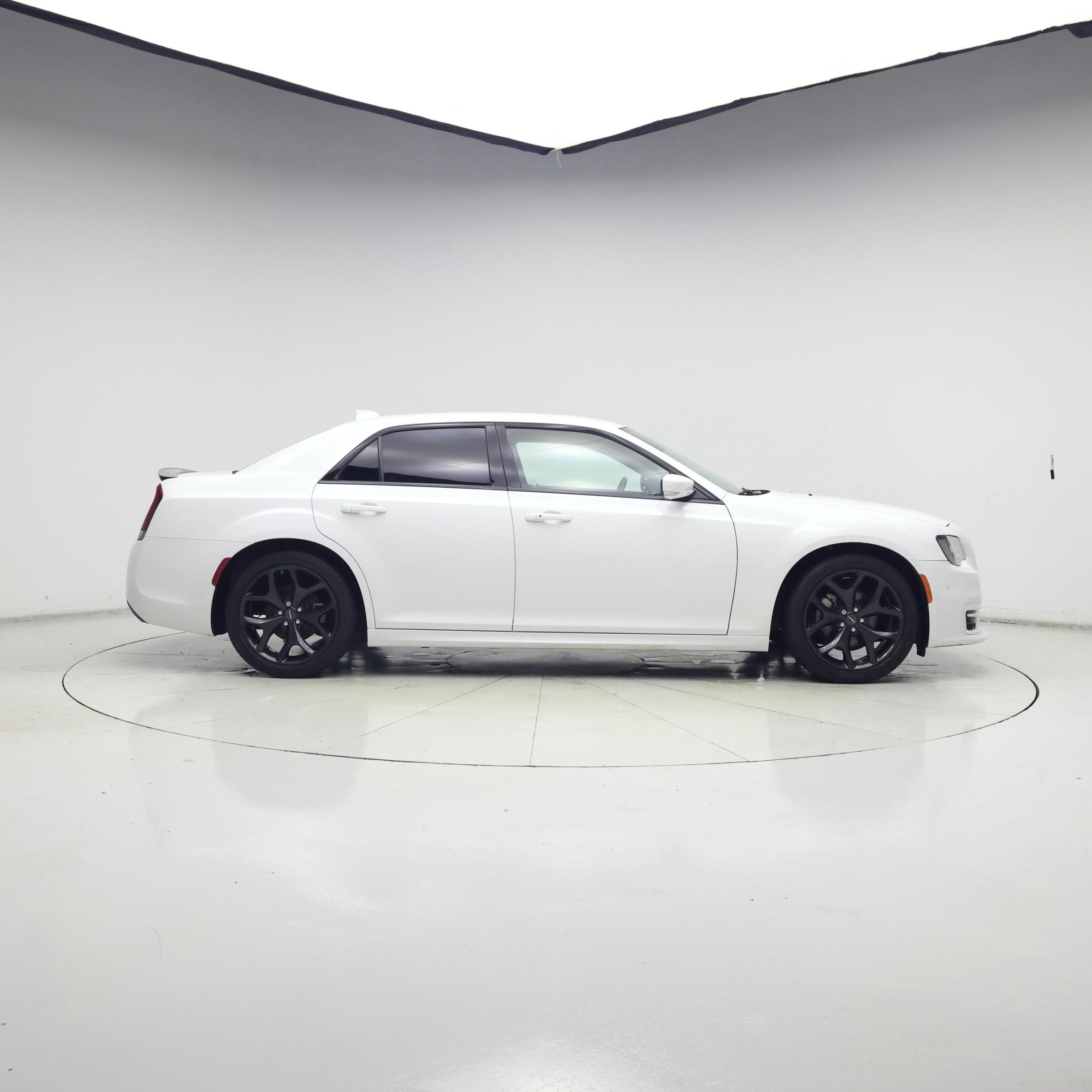 Thumbnail: 2022 Chrysler 300 - 7