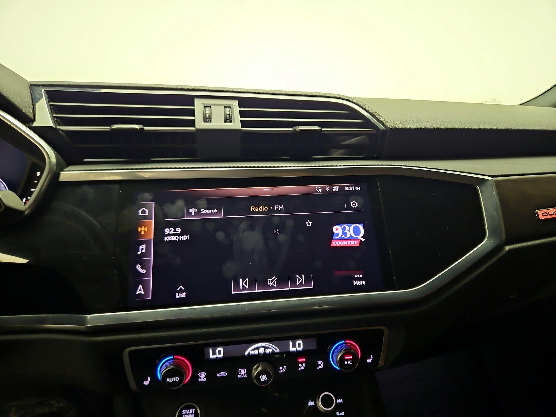 Thumbnail: 2021 Audi Q3 - 15