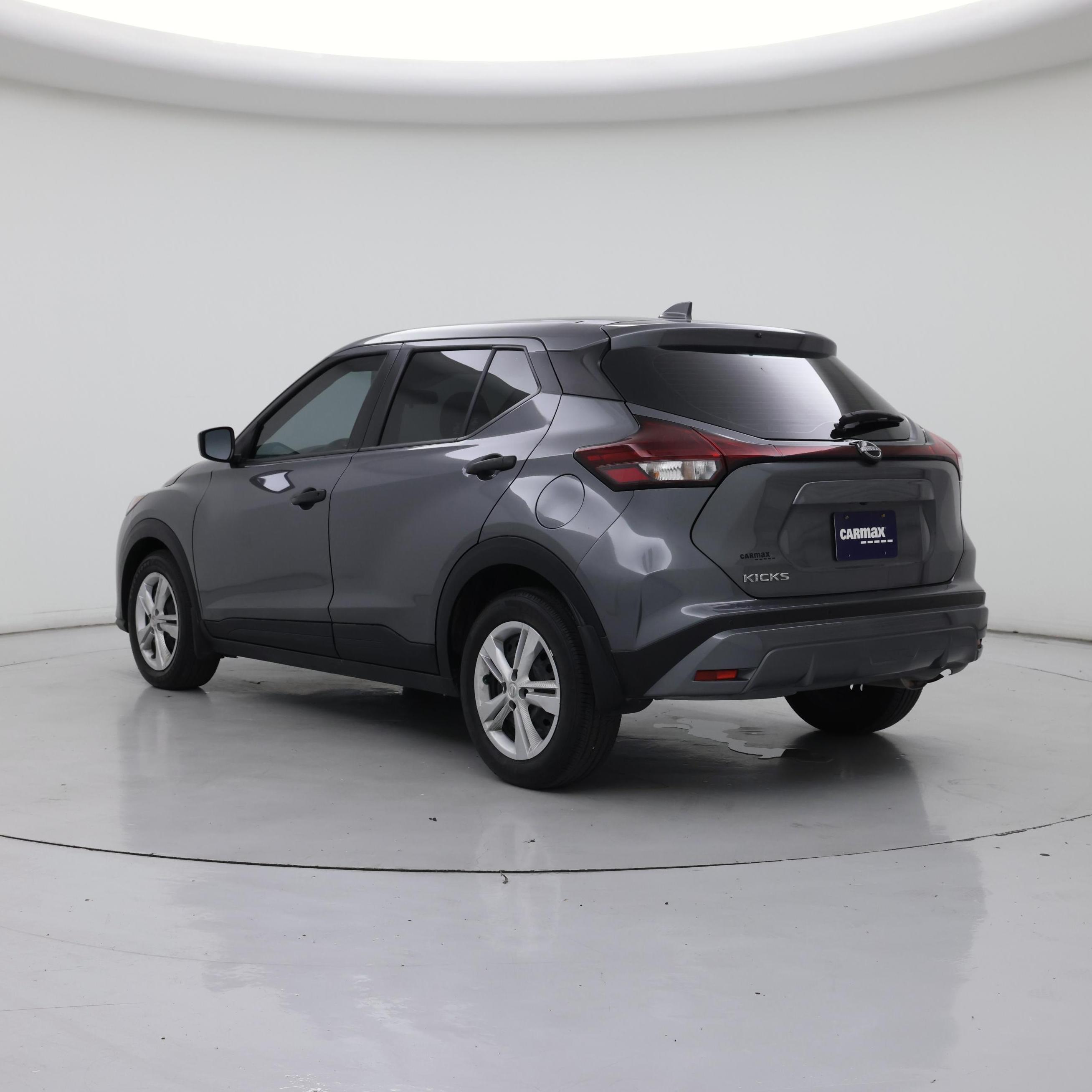 Thumbnail: 2025 Nissan Kicks - 2
