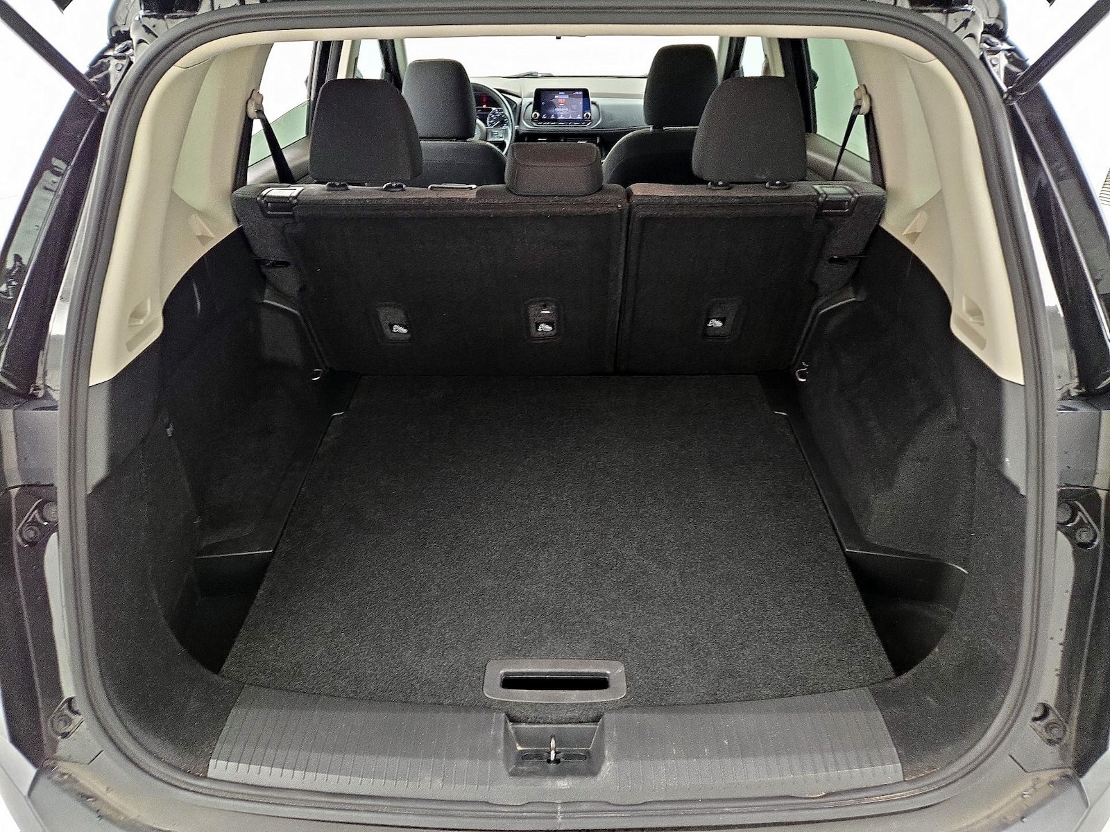 2023 Nissan Rogue SV - Photo 21