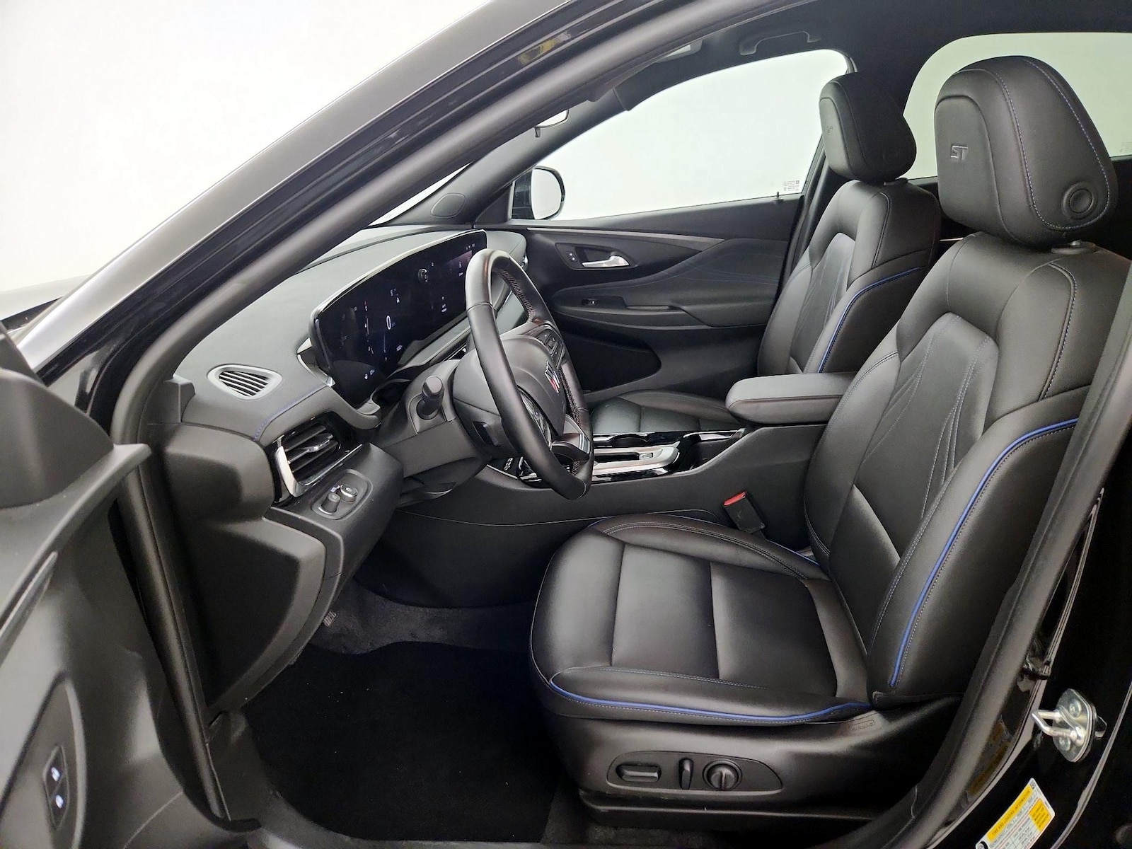 2026 Buick Envista Sport Touring - Photo 12