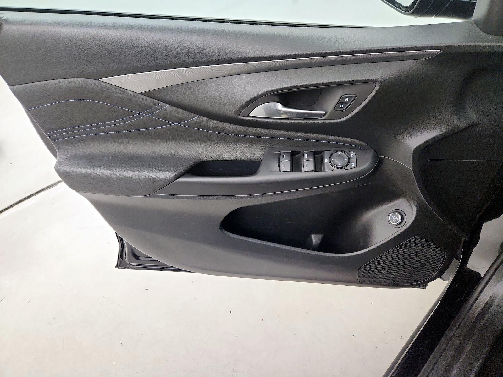 2026 Buick Envista Sport Touring - Photo 13