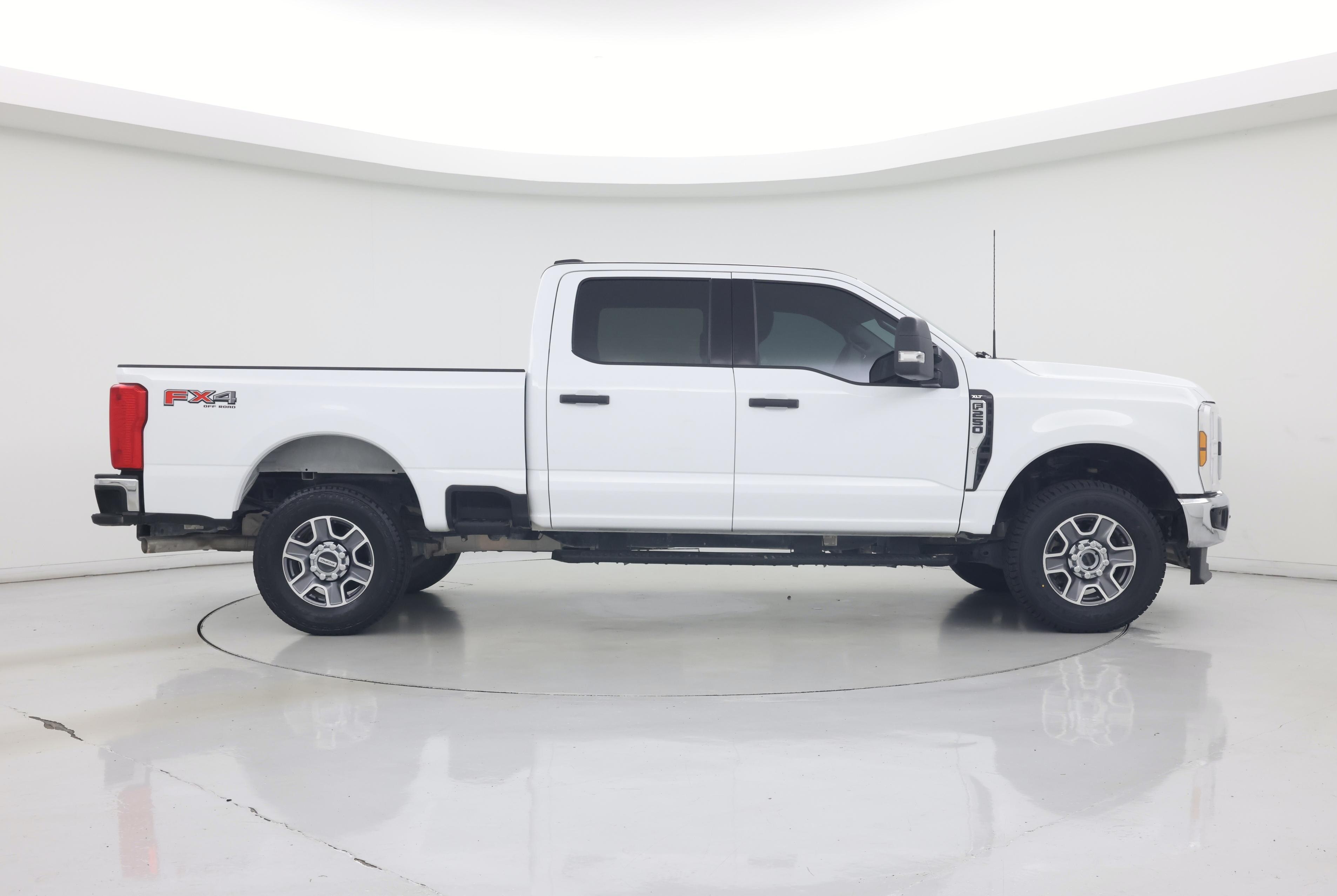 Thumbnail: 2025 Ford F-250 - 7