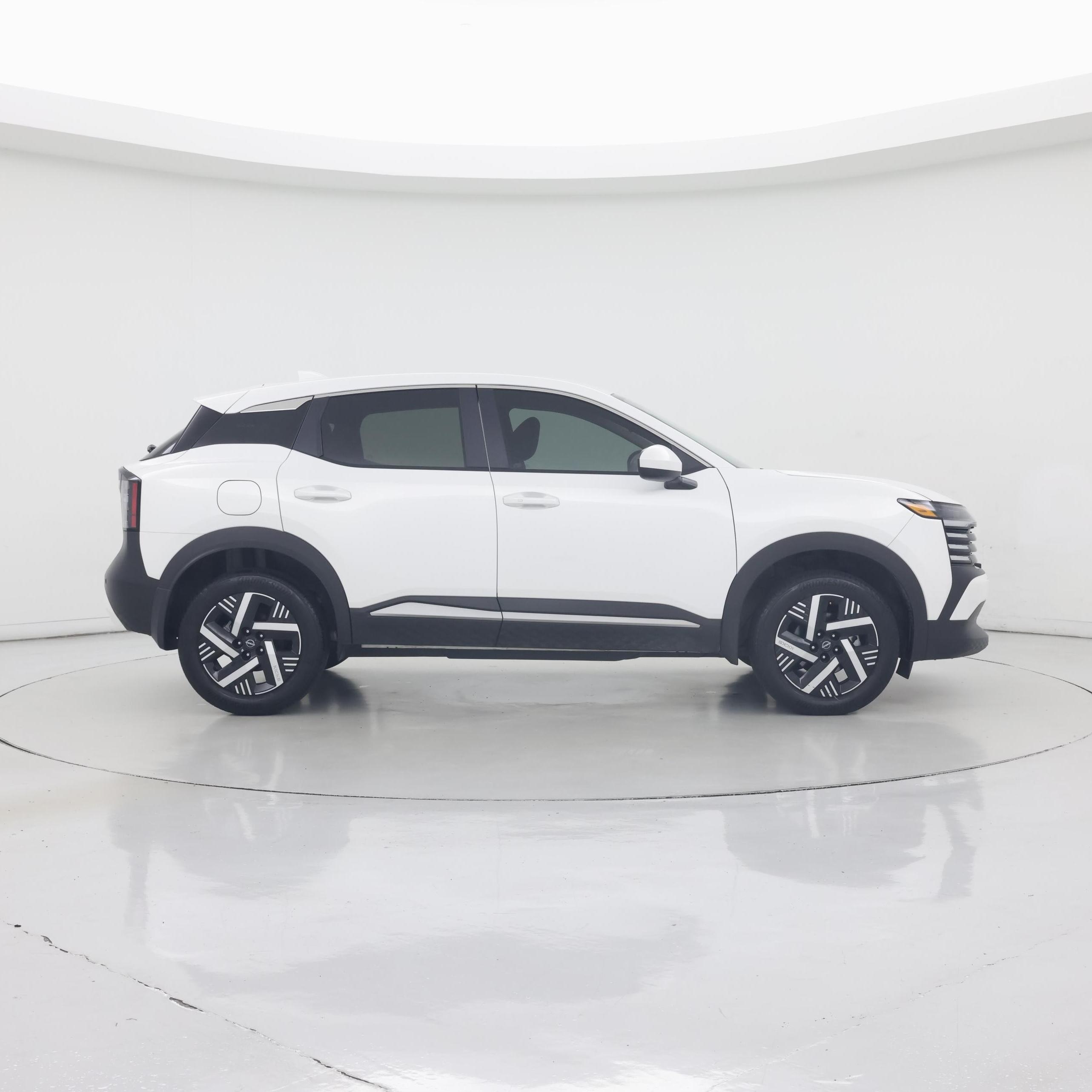 Thumbnail: 2025 Nissan Kicks - 7