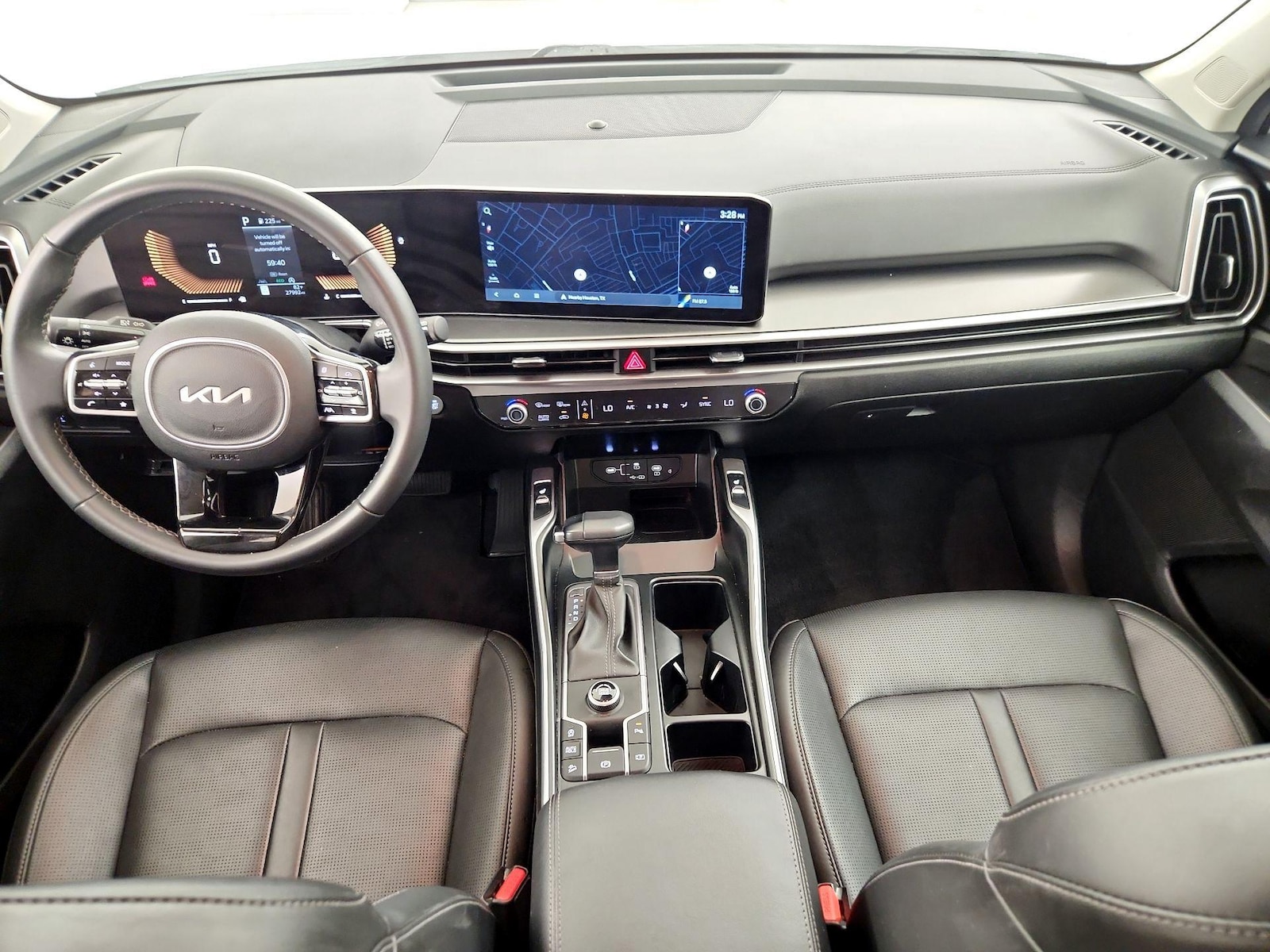 2025 Kia Sorento S - Photo 10