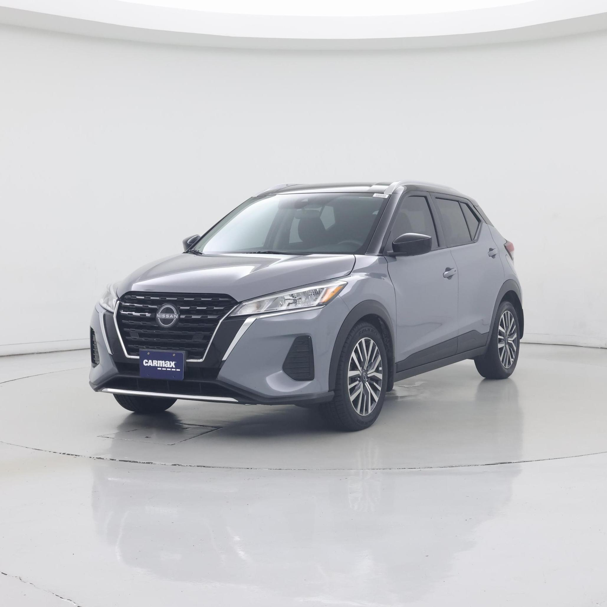 Thumbnail: 2023 Nissan Kicks - 4