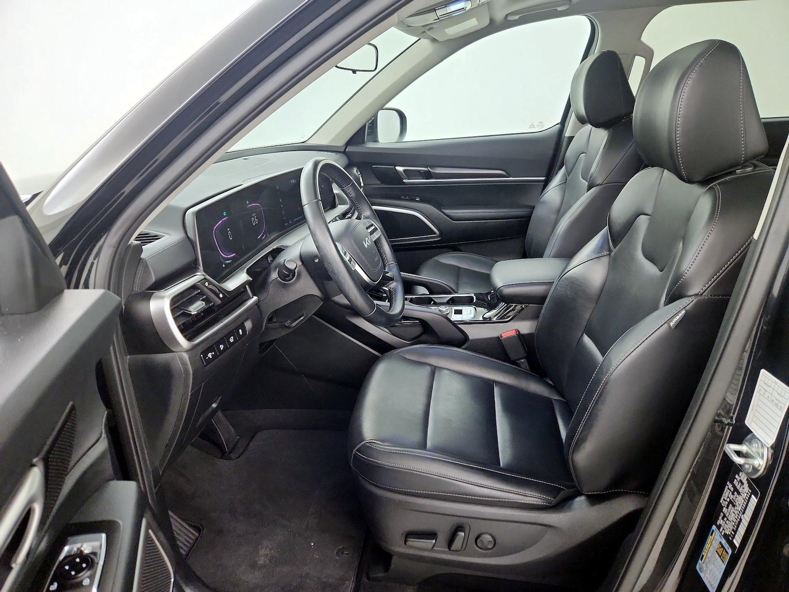 2025 Kia Telluride S - Photo 12