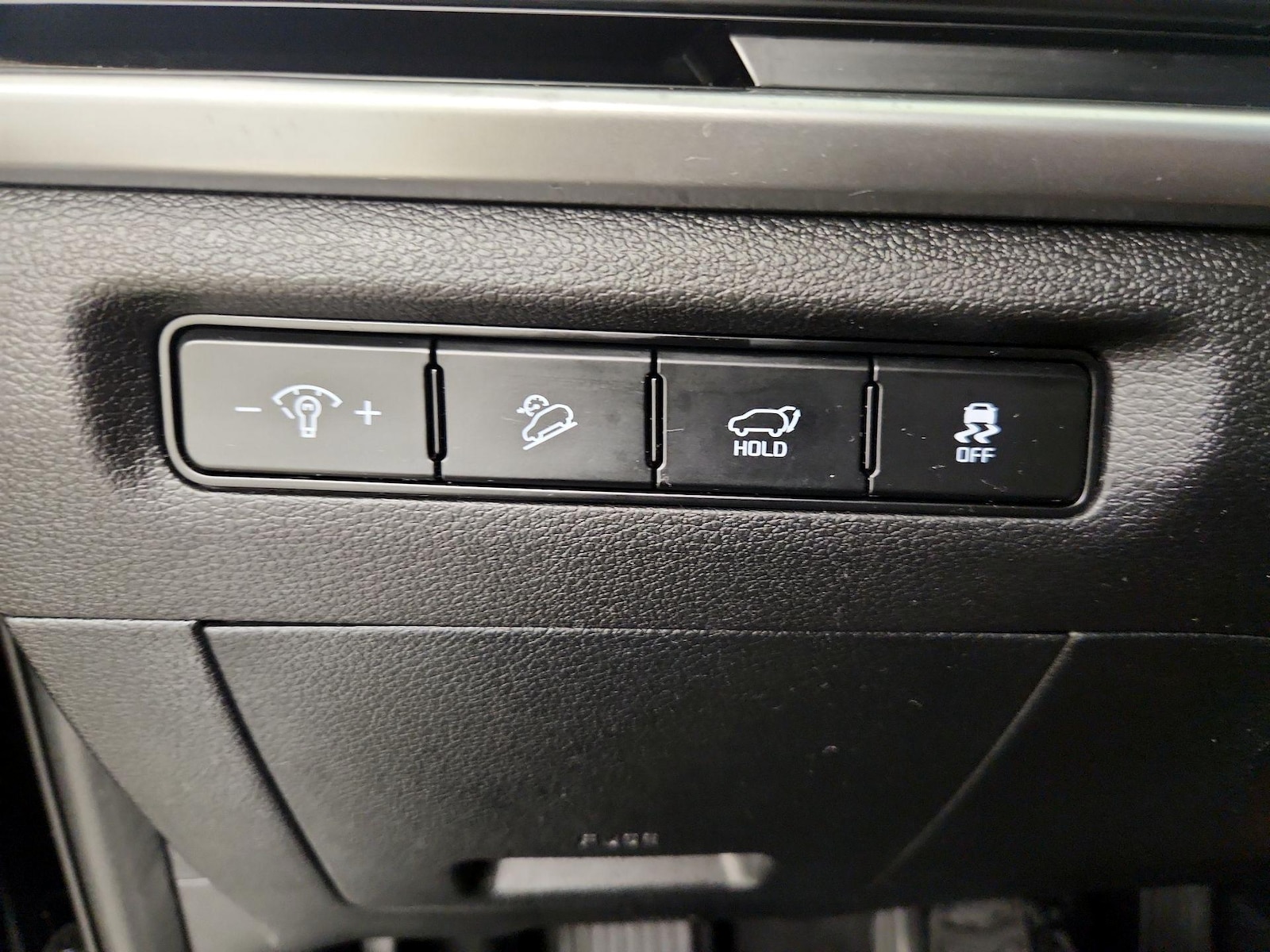 2025 Kia Telluride S - Photo 14