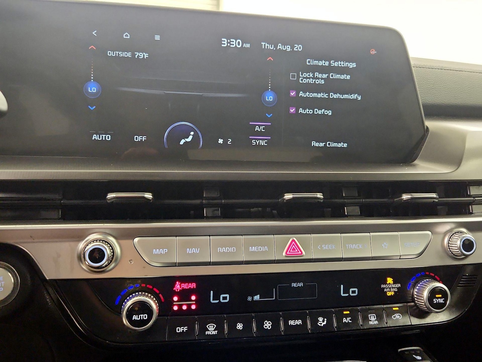 2025 Kia Telluride S - Photo 18