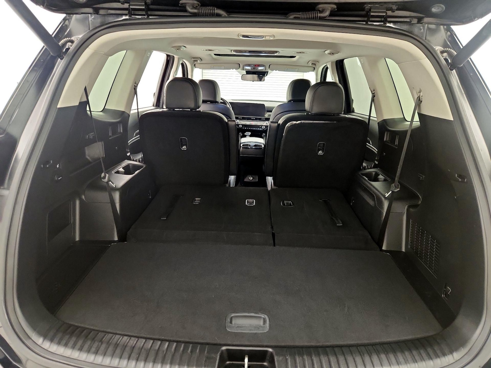 2025 Kia Telluride S - Photo 25