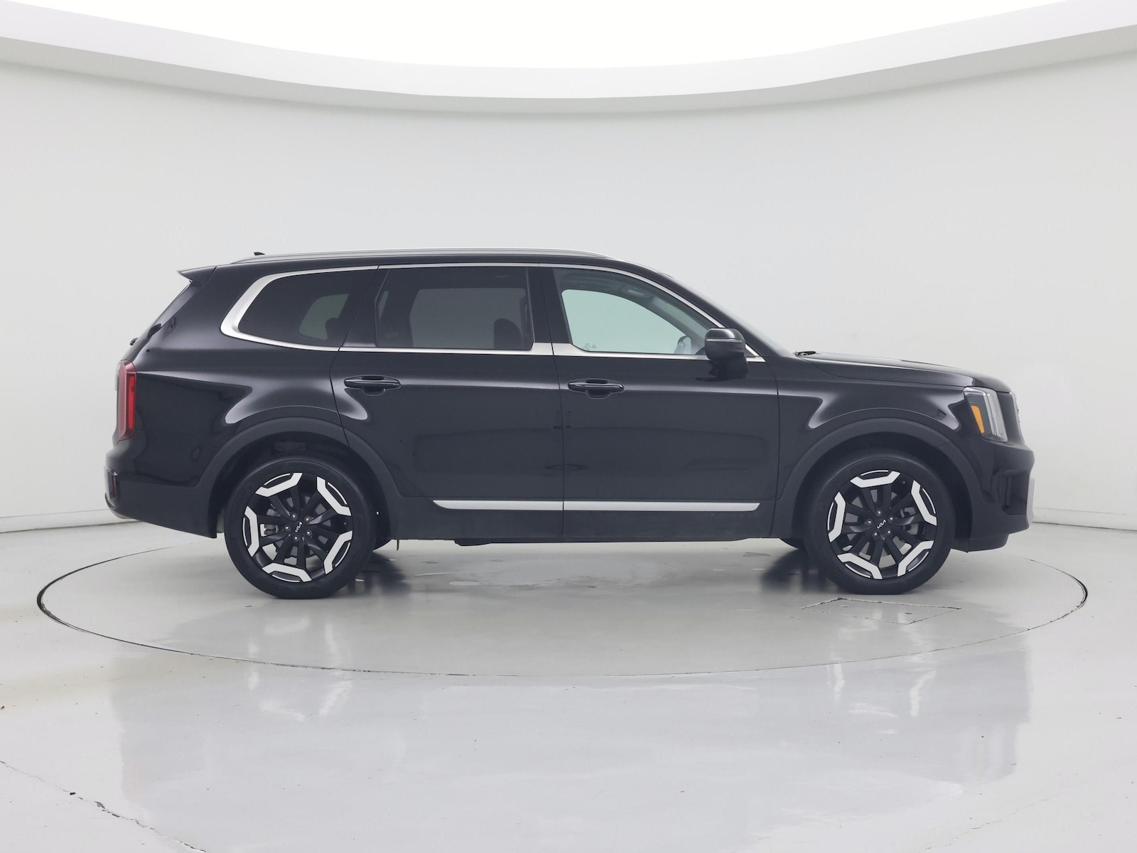 2025 Kia Telluride S - Photo 8
