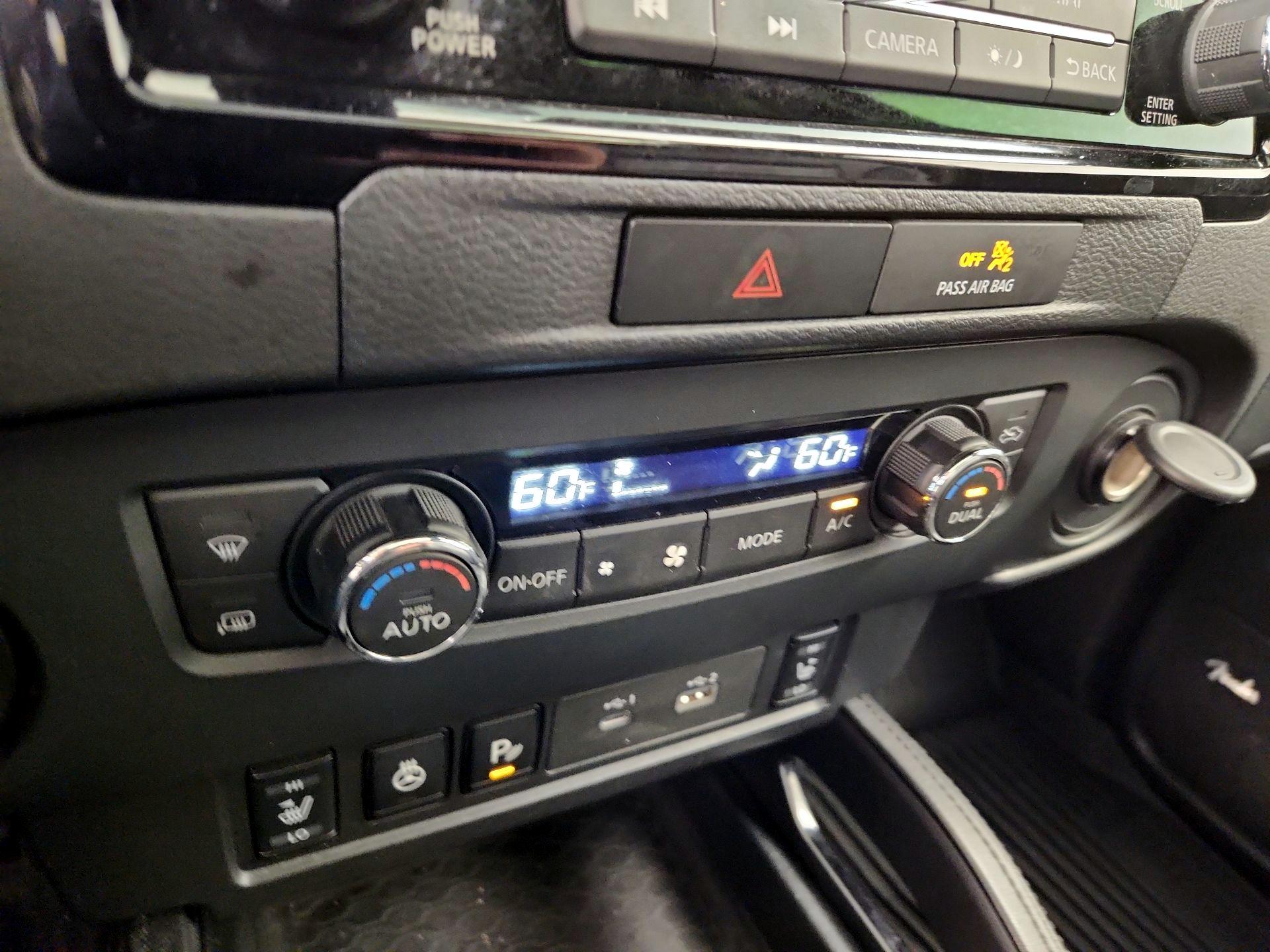 Thumbnail: 2022 Nissan Frontier - 17