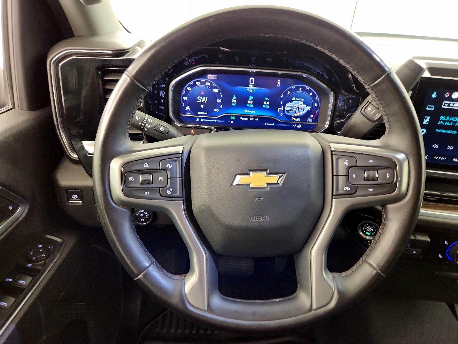 Thumbnail: 2025 Chevrolet Silverado 2500 - 10