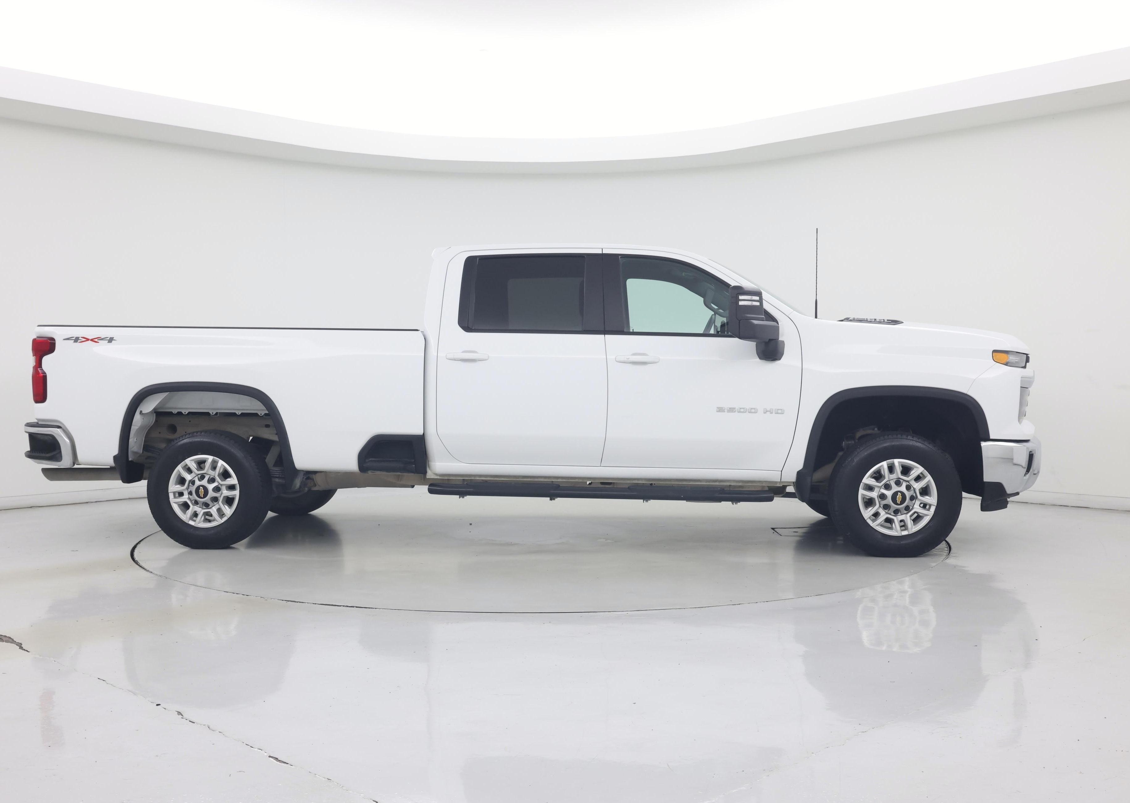 Thumbnail: 2025 Chevrolet Silverado 2500 - 7