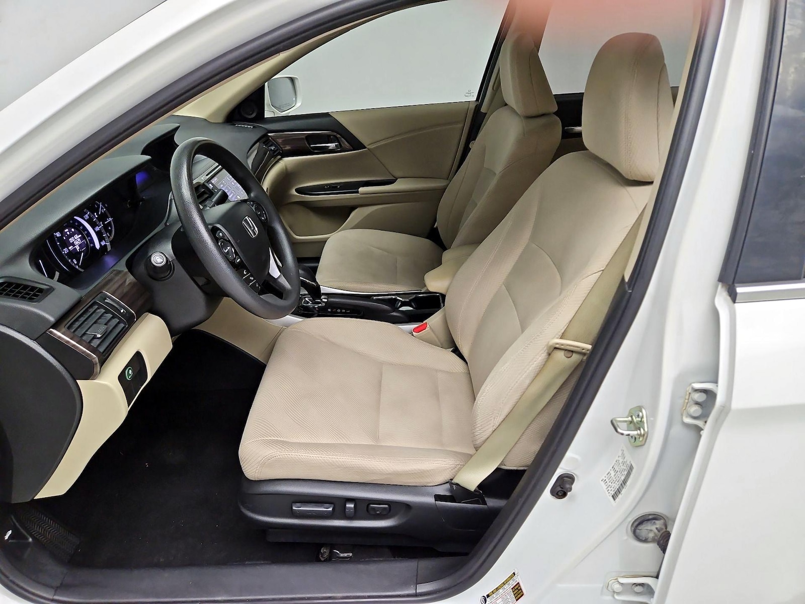 2017 Honda Accord EX - Photo 12