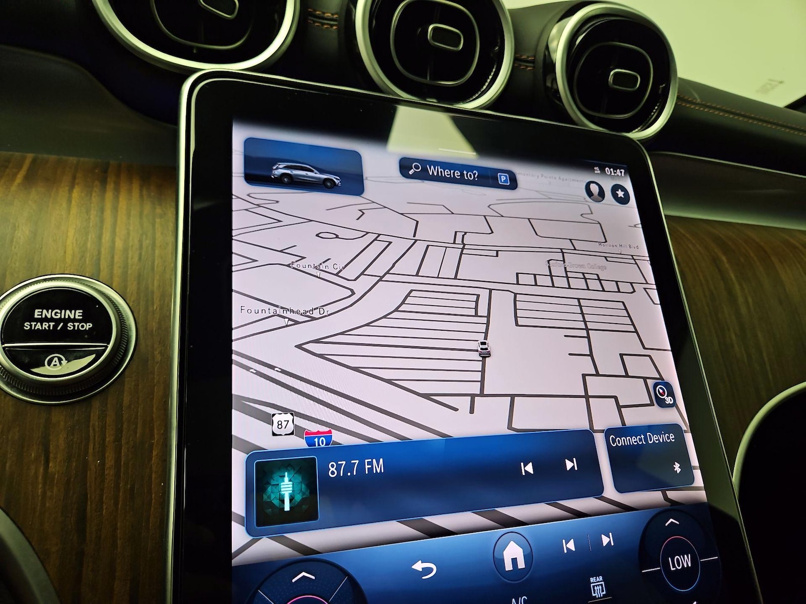 2024 Mercedes-Benz GLC GLC 300 - Photo 15