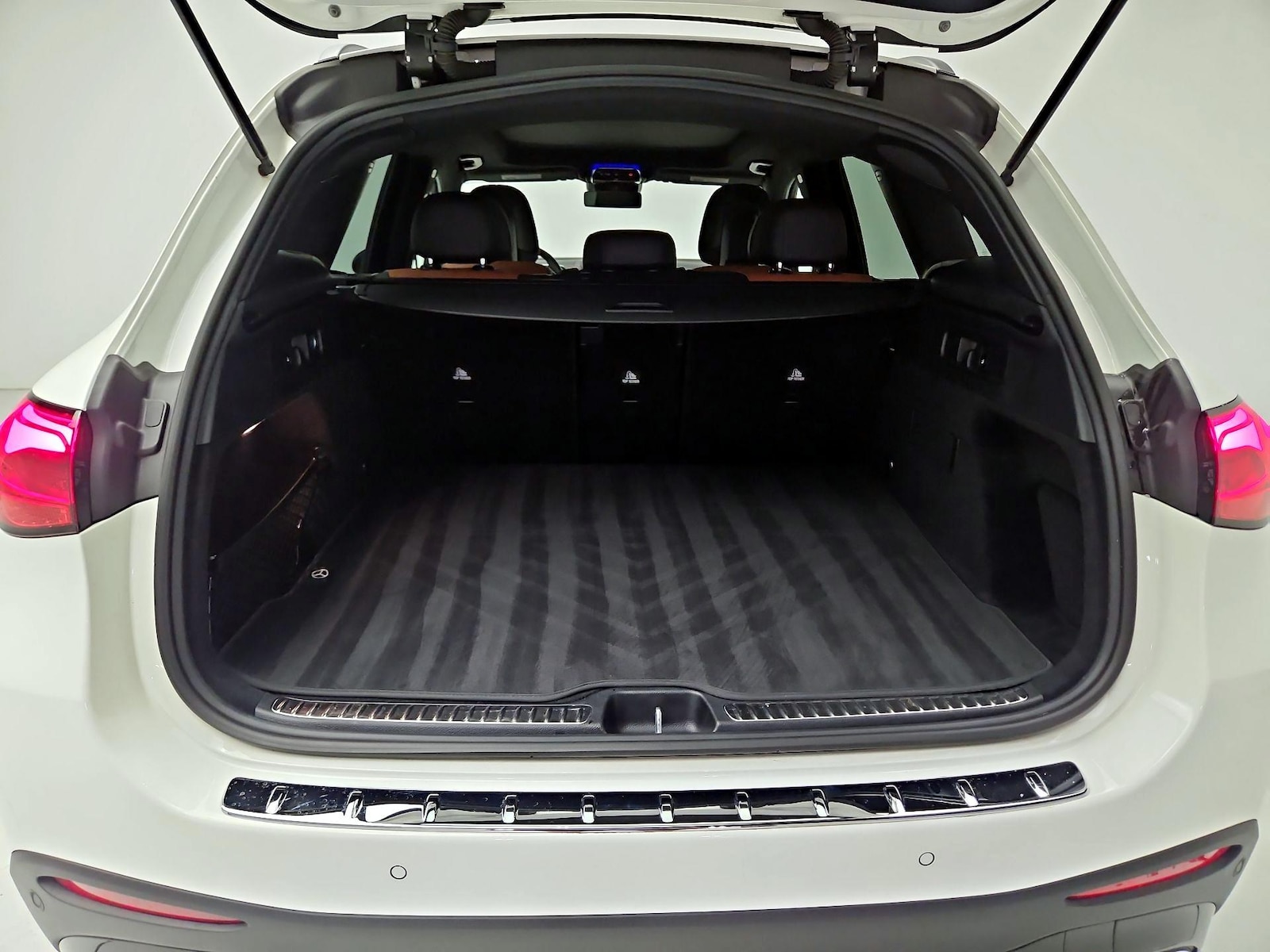 2024 Mercedes-Benz GLC GLC 300 - Photo 23