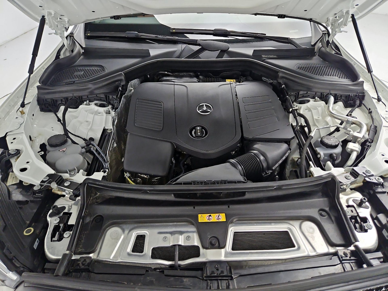 2024 Mercedes-Benz GLC GLC 300 - Photo 24