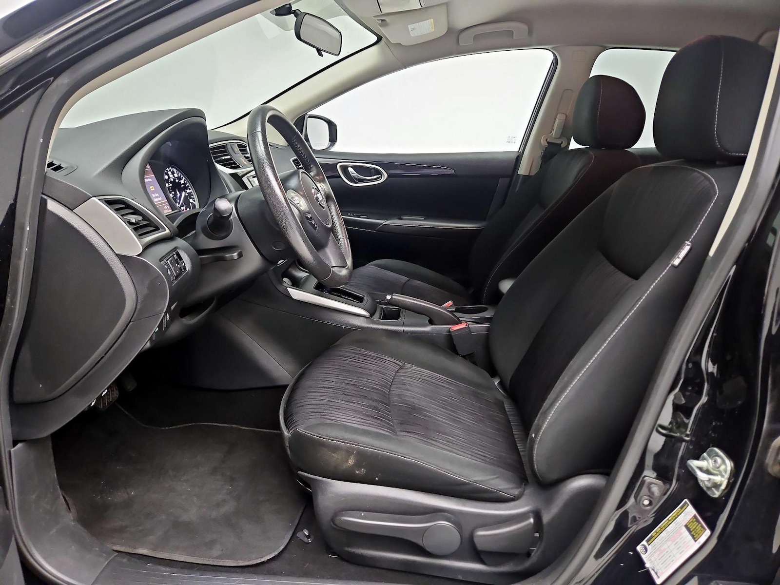 2019 Nissan Sentra SV - Photo 12