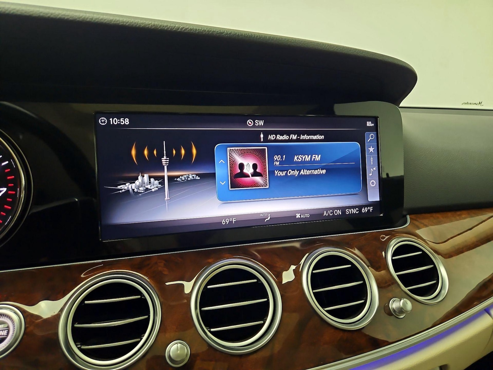 2019 Mercedes-Benz E-Class E450 - Photo 17
