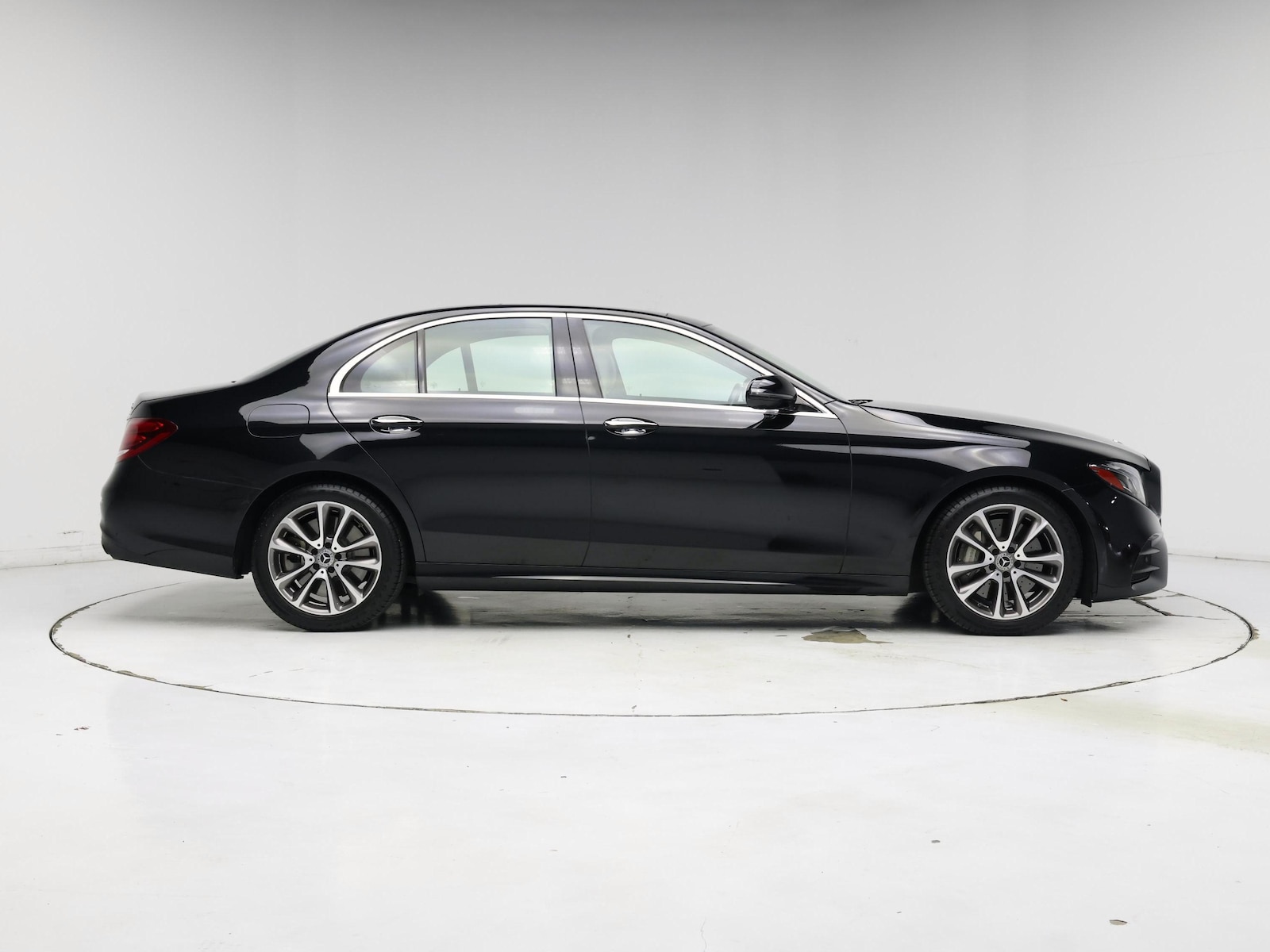 2019 Mercedes-Benz E-Class E450 - Photo 8