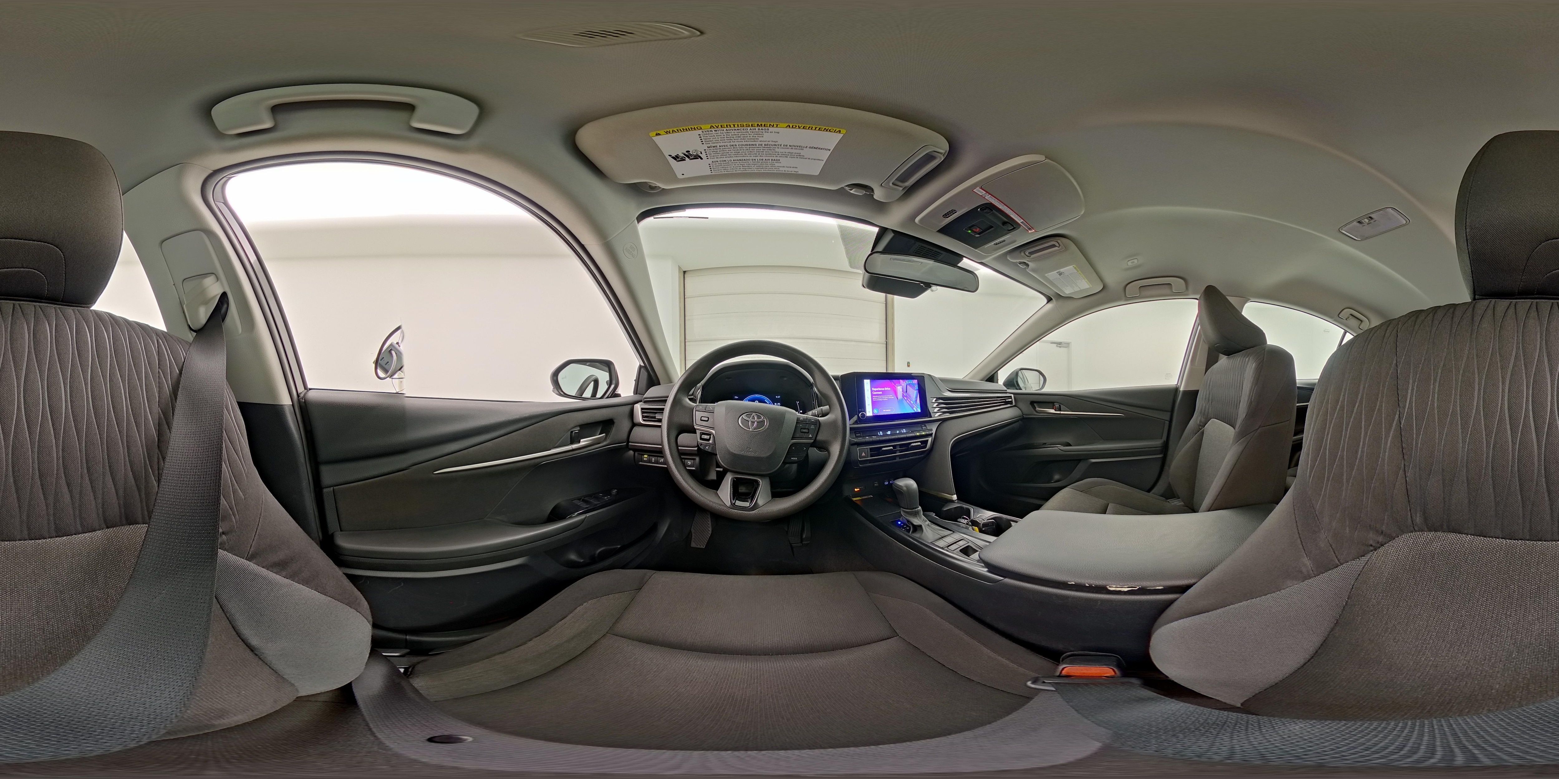 2025 Toyota Camry LE - Photo 26