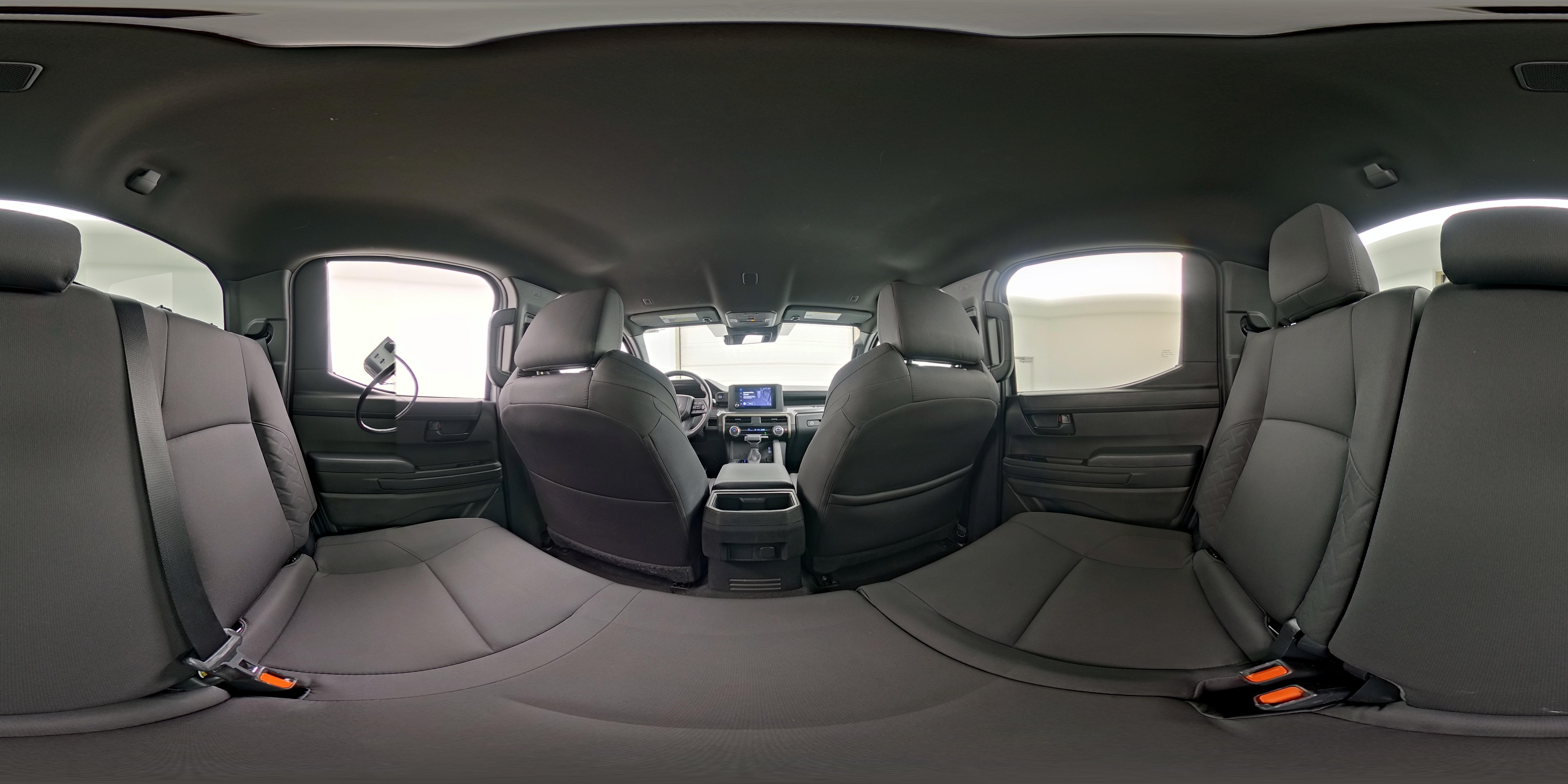 2025 Toyota Tacoma SR5 - Photo 25