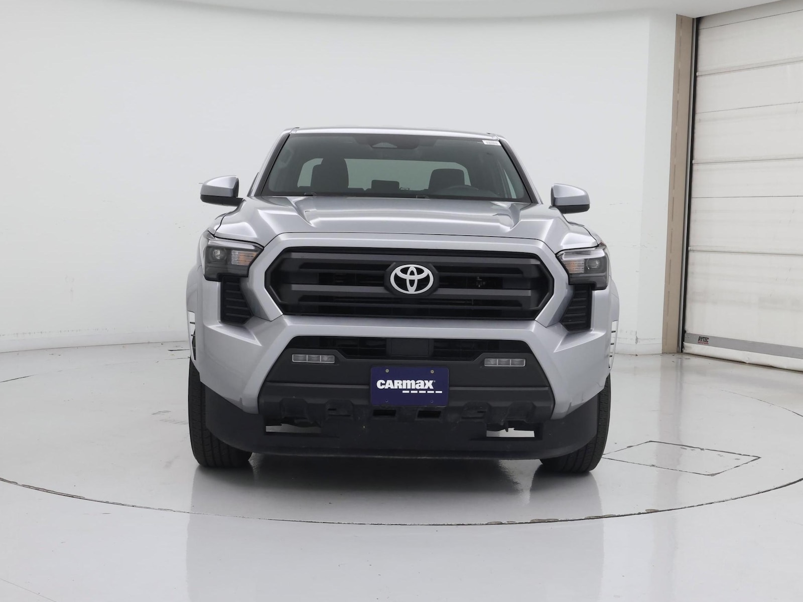 2025 Toyota Tacoma SR5 - Photo 6