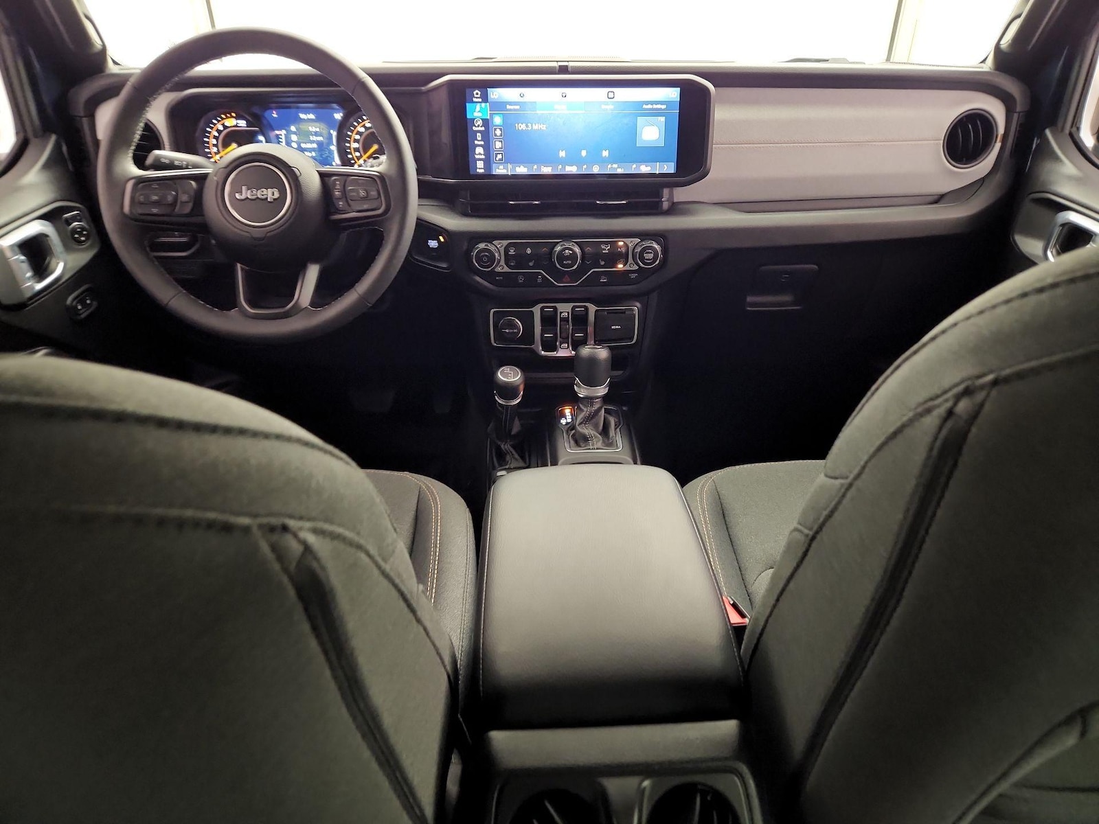 2025 Jeep Wrangler Sport S, photo 10