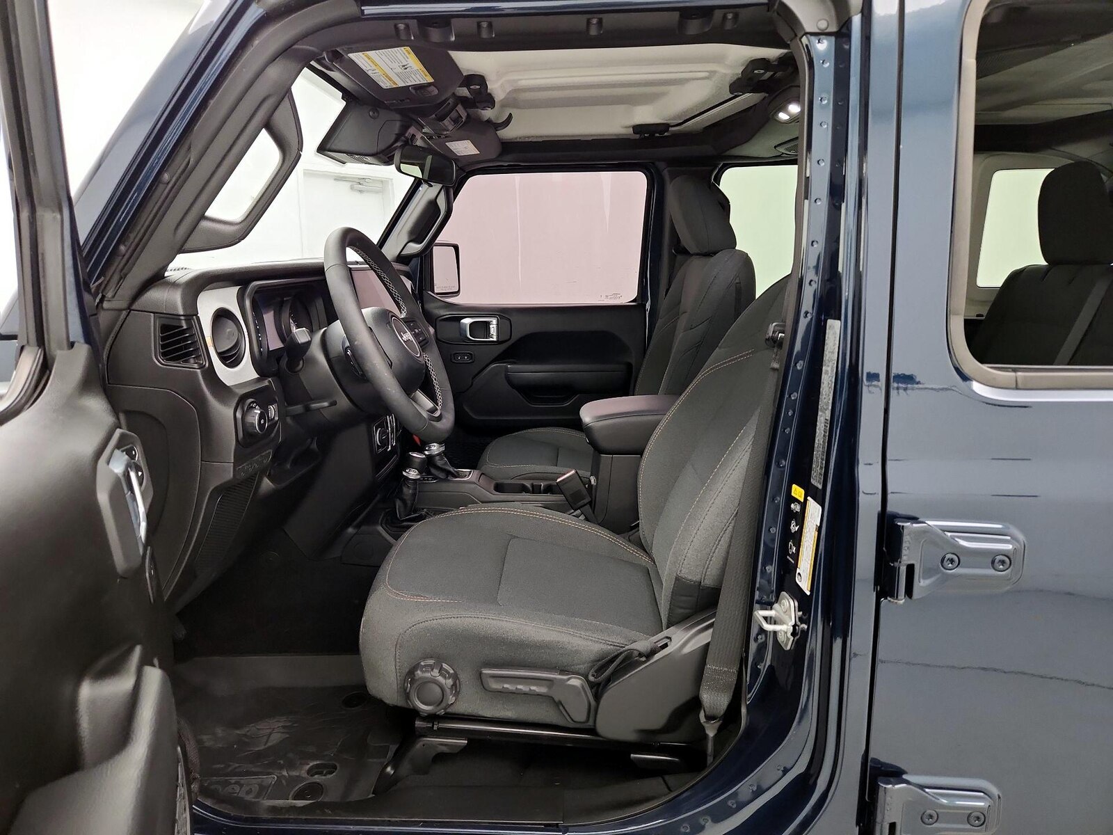 2025 Jeep Wrangler Sport S, photo 12