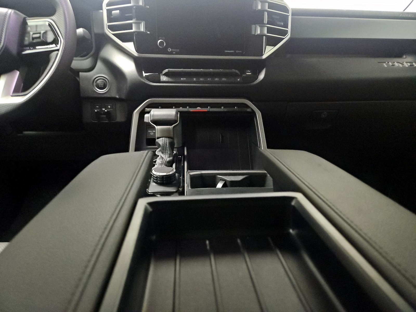 2024 Toyota Tundra SR5 - Photo 10