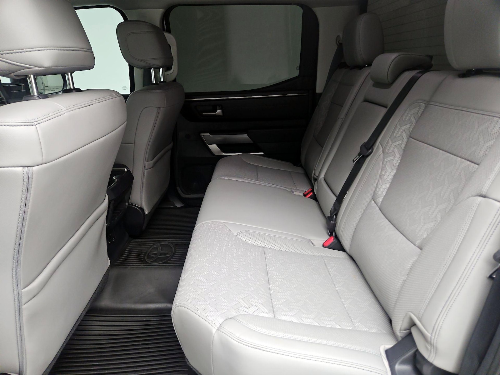 2024 Toyota Tundra SR5 - Photo 20